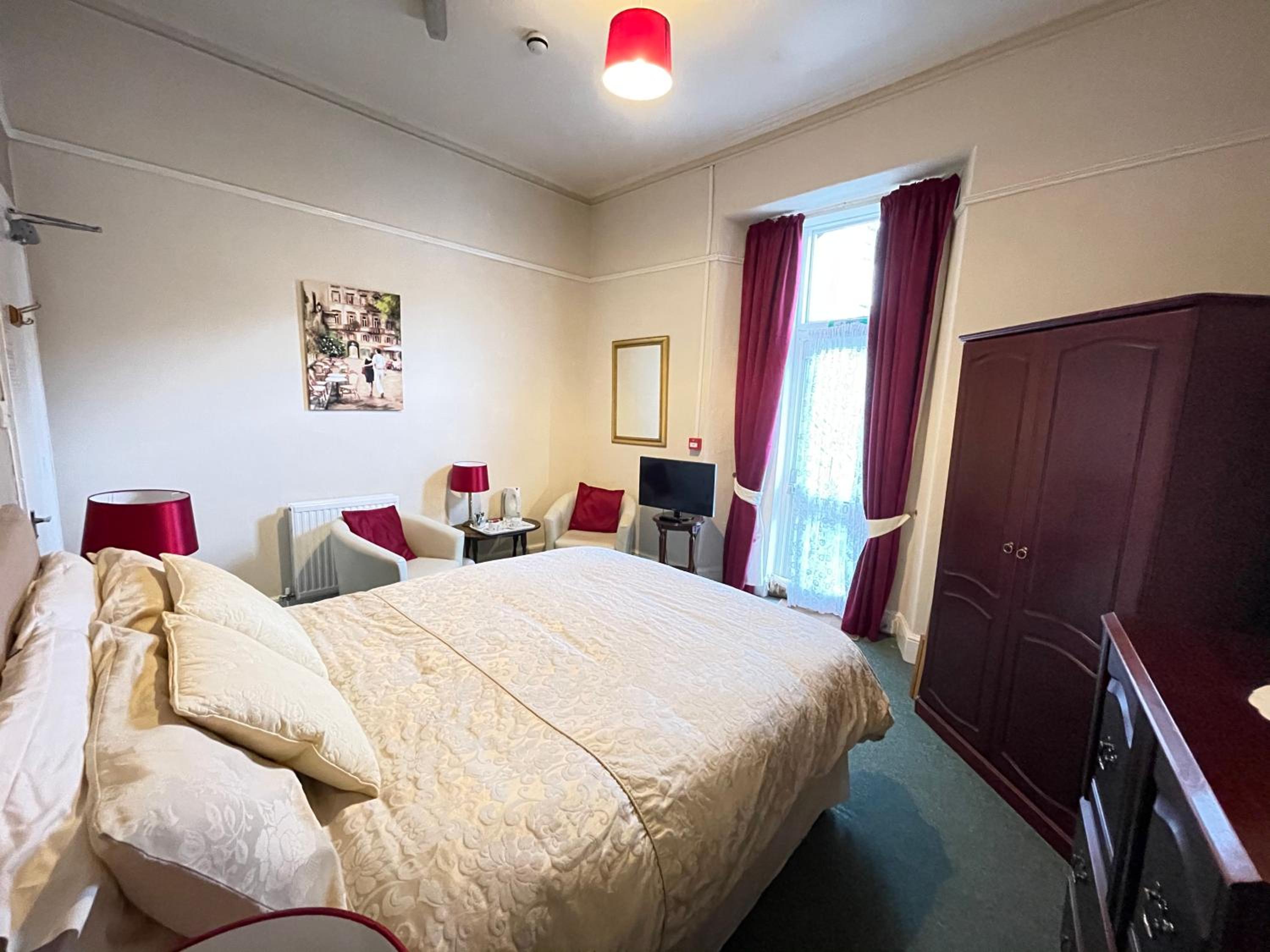 Budget Double Room photo 1