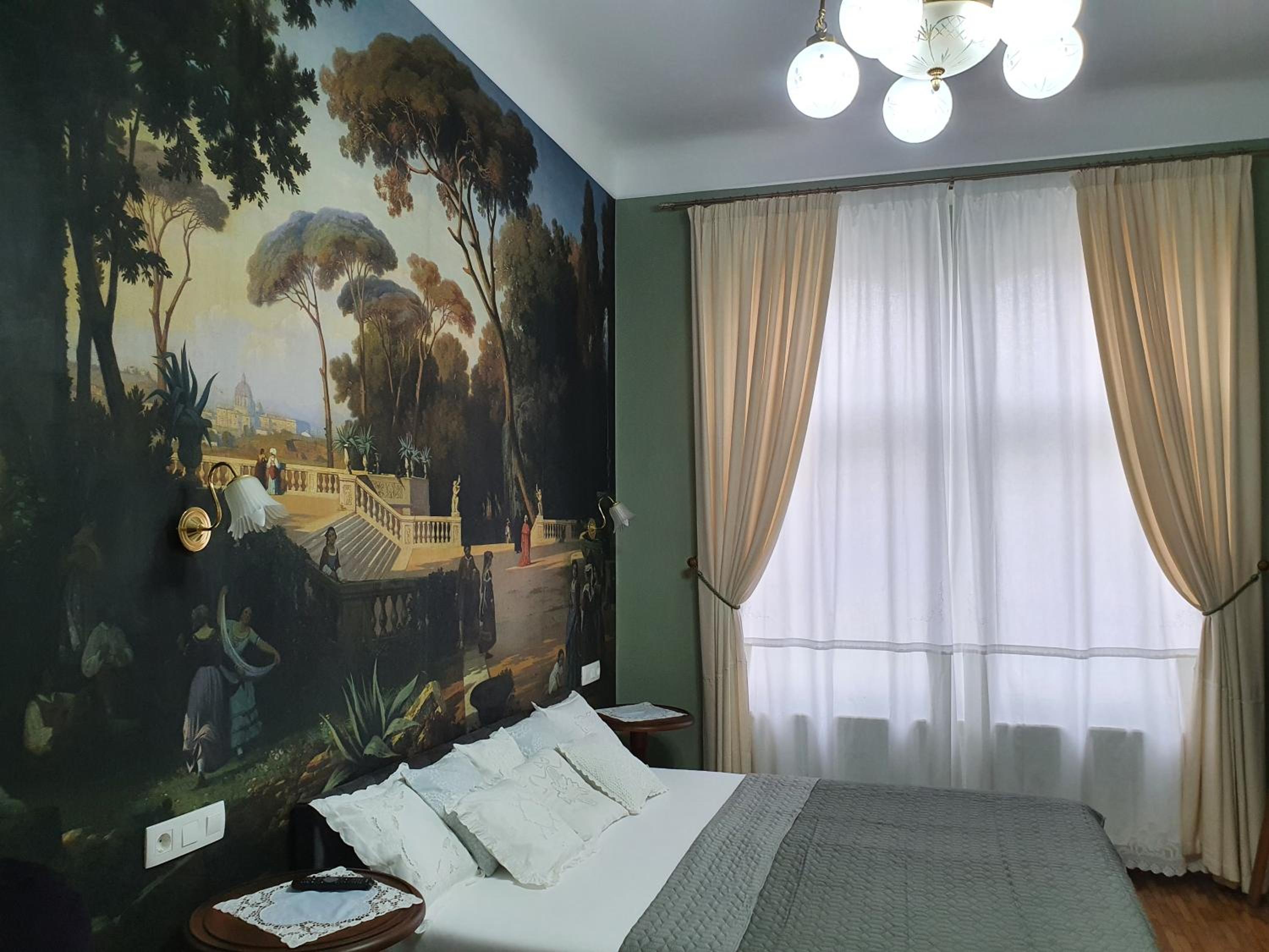 One-Bedroom Apartment - Photo 15