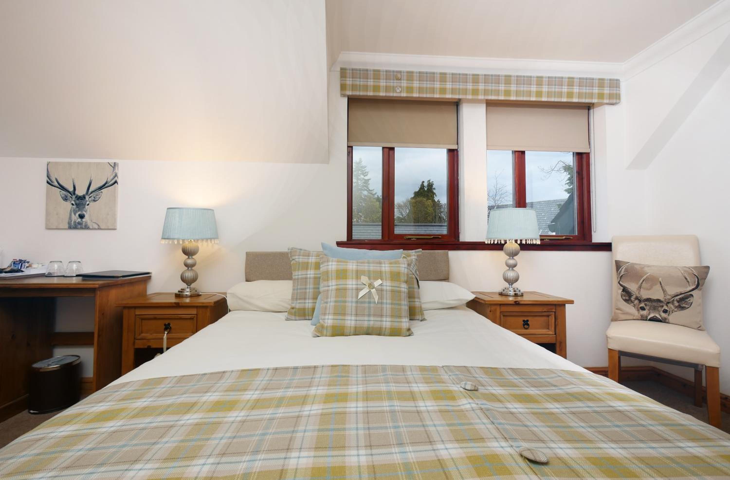 Deluxe Double Room with Shower