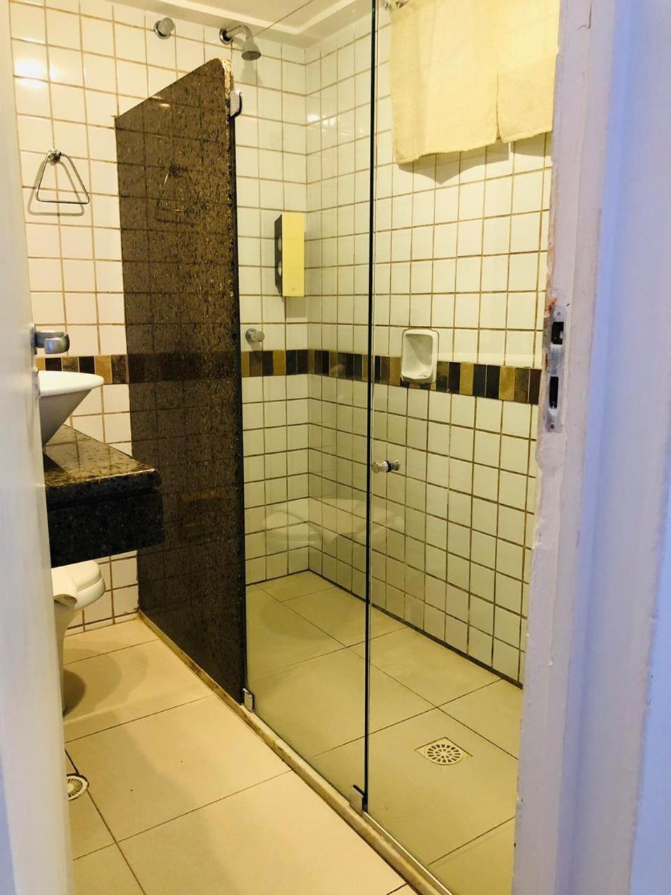 Triple Room - Photo 28