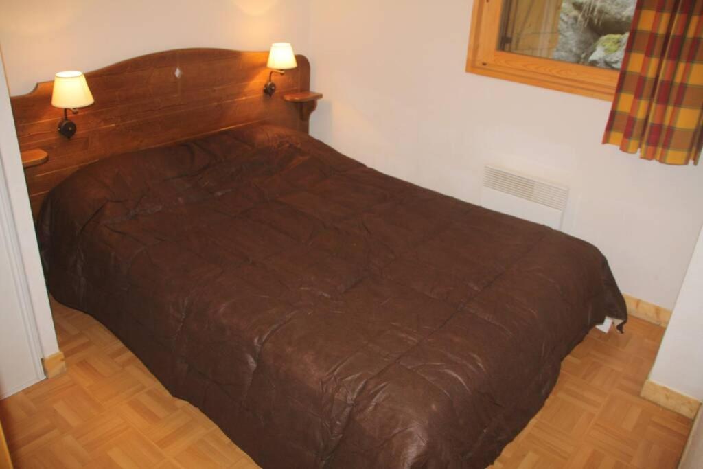 Three-Bedroom Apartment - Photo 14
