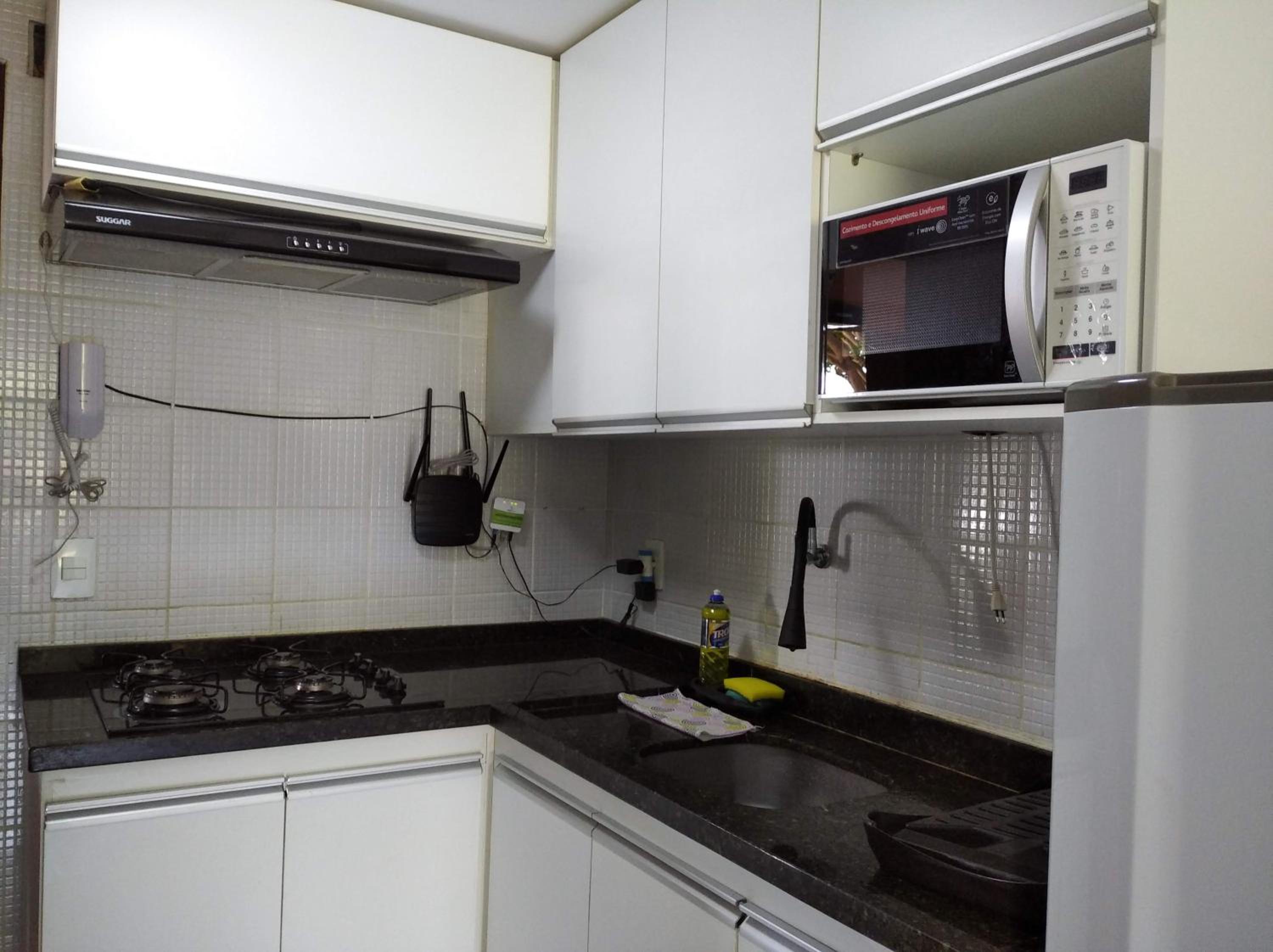 One-Bedroom Apartment - Photo 8