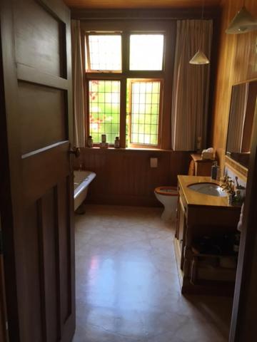 Deluxe Double Room with Balcony - Photo 4