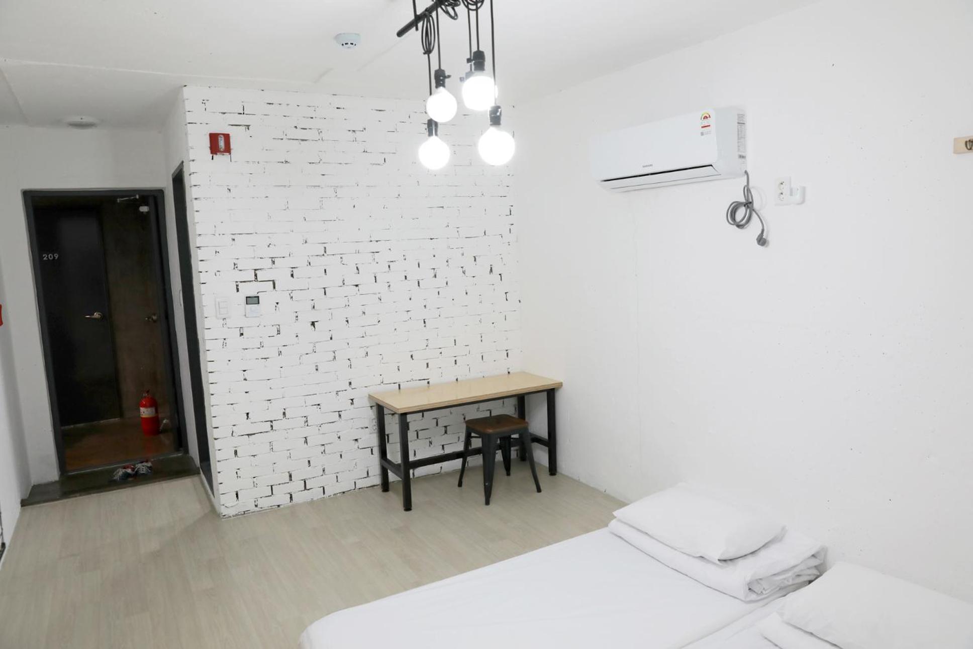 Triple Room - Photo 2