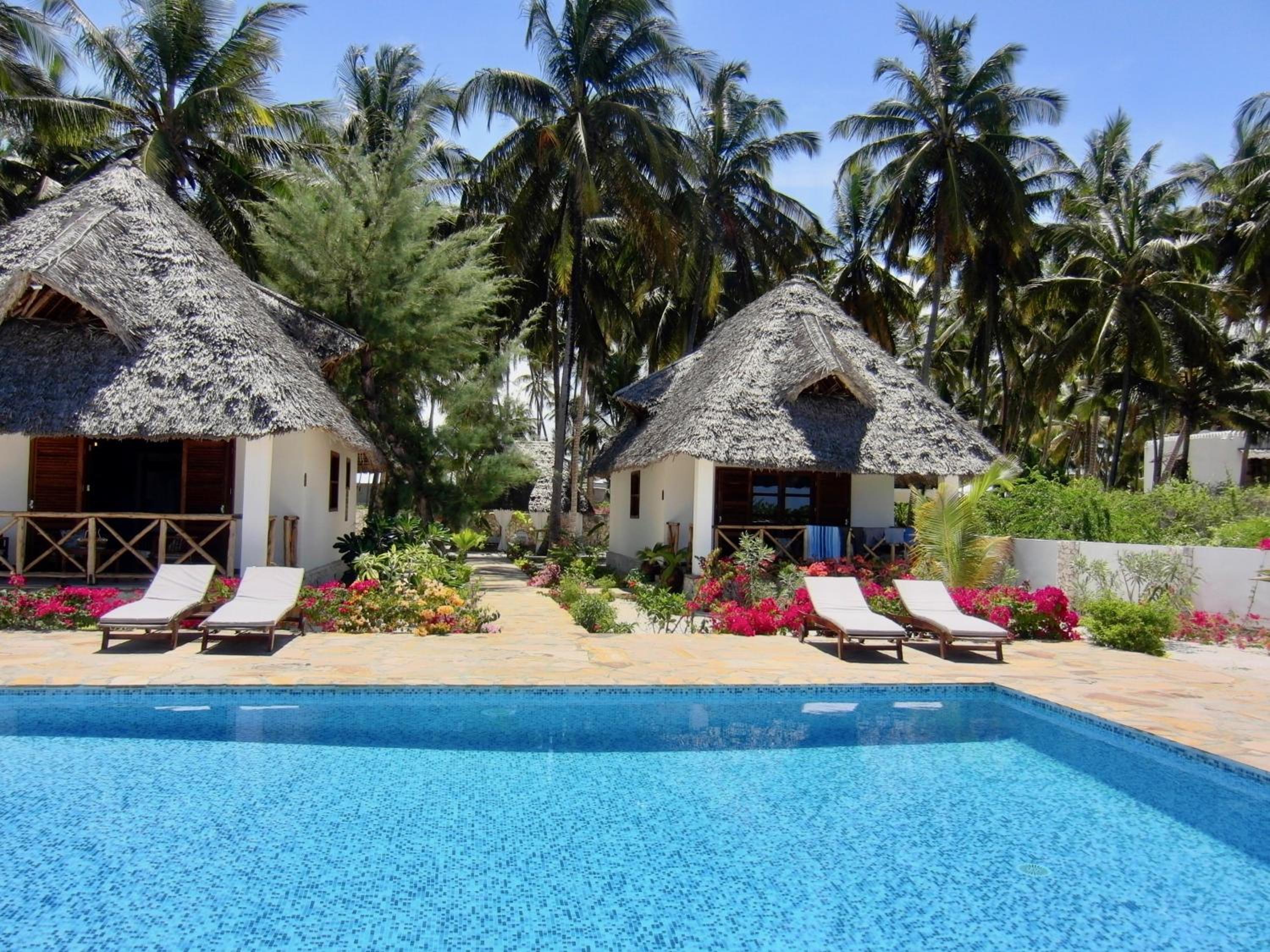 Bungalow - Beach Front photo 3
