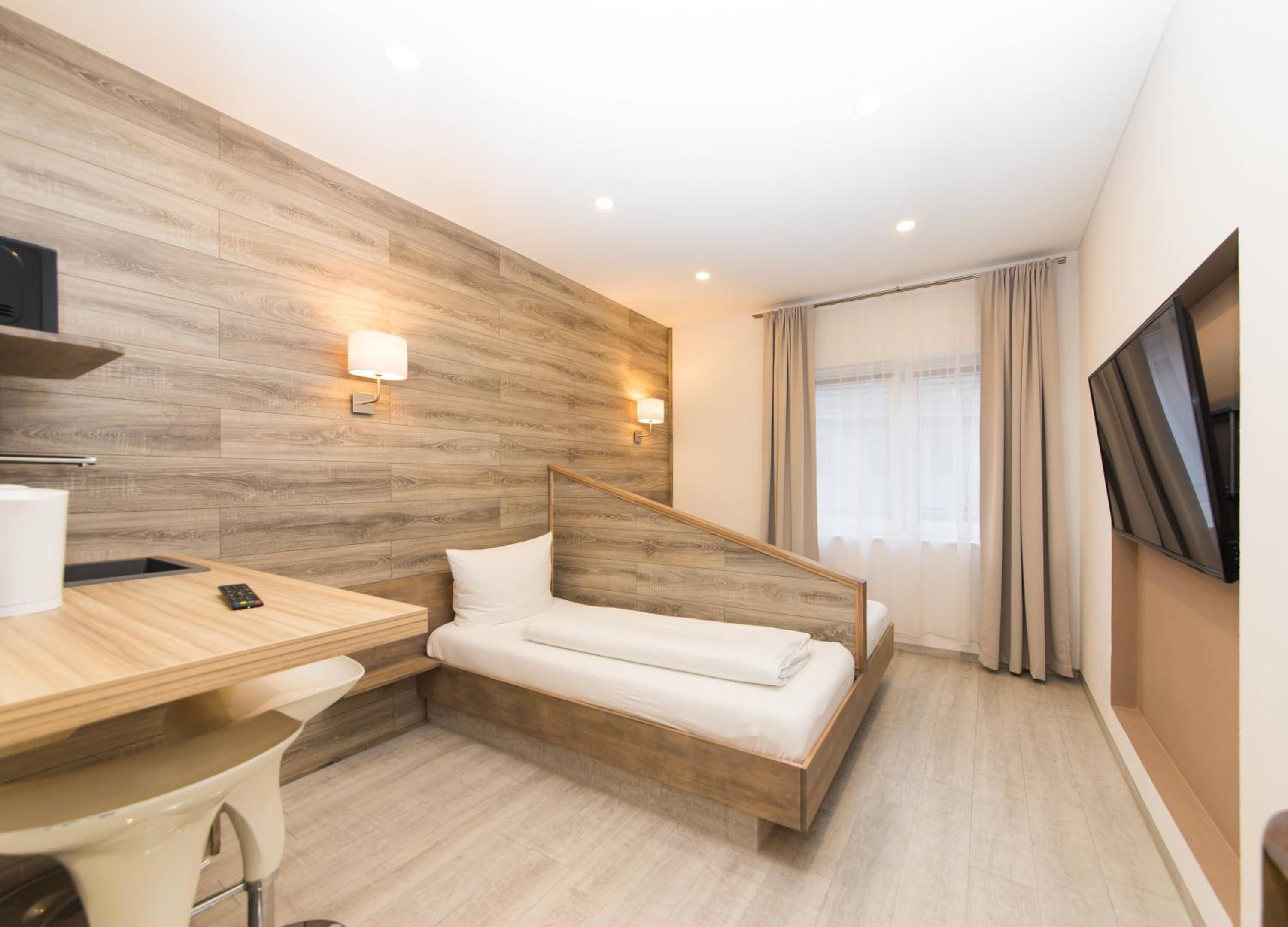 Double Room - Photo 1