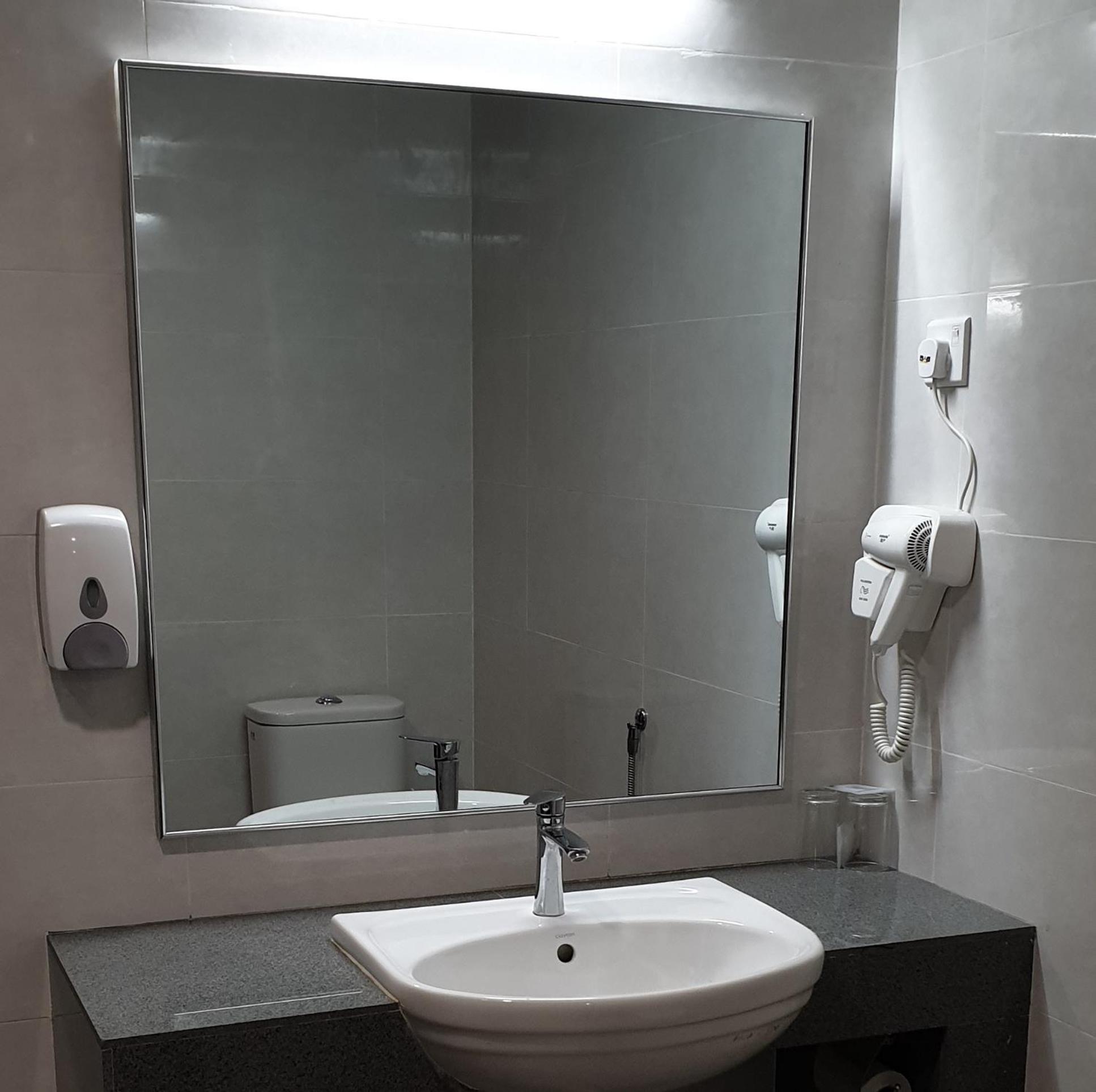 Deluxe King Room photo 3
