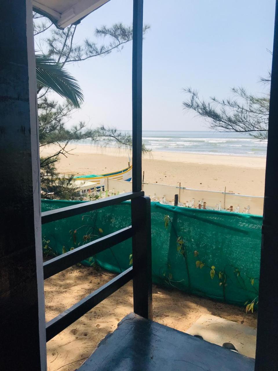 Double Room with Balcony and Sea View photo 3