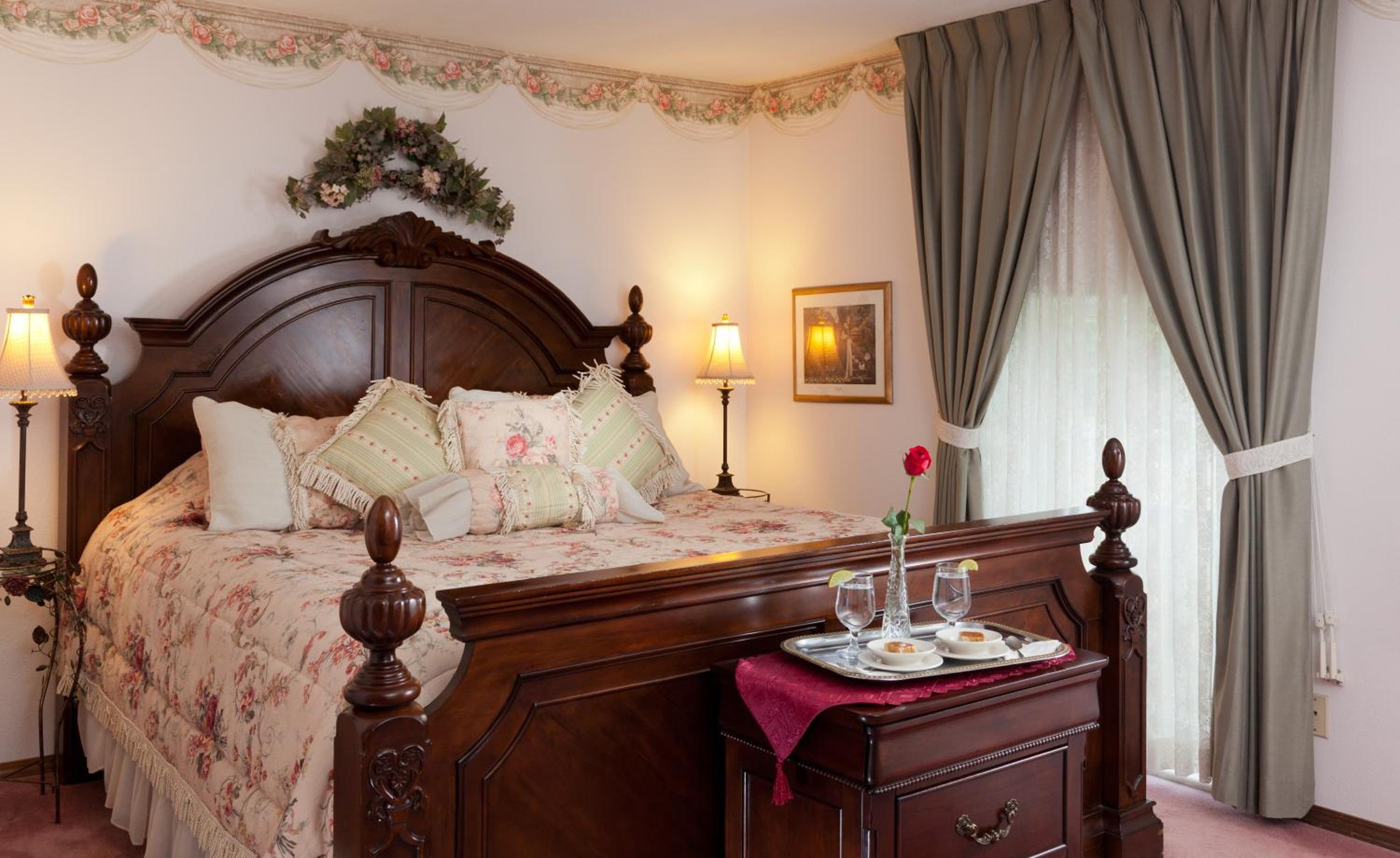 King Room With Lake View