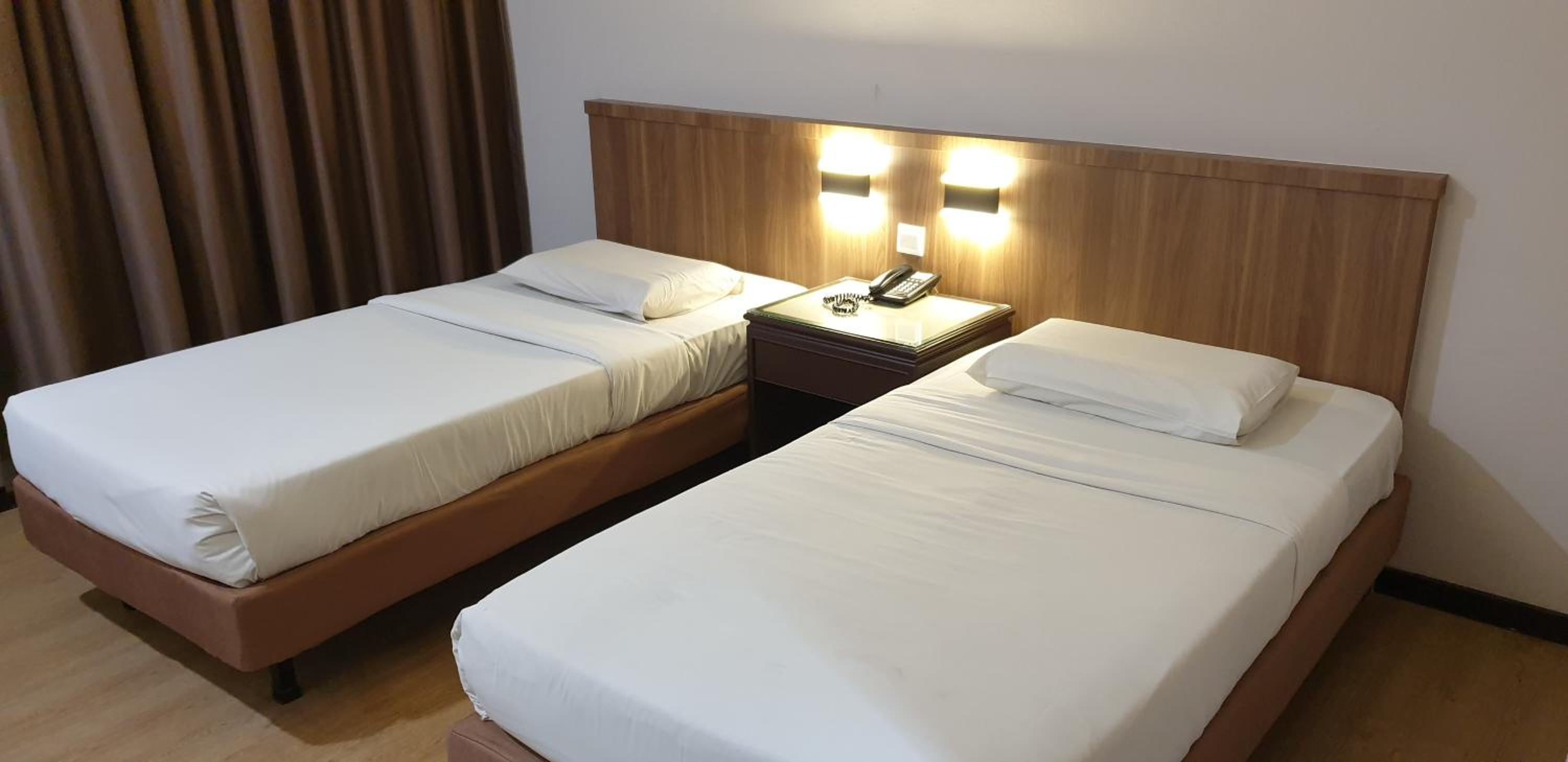 Deluxe Twin Room photo 1