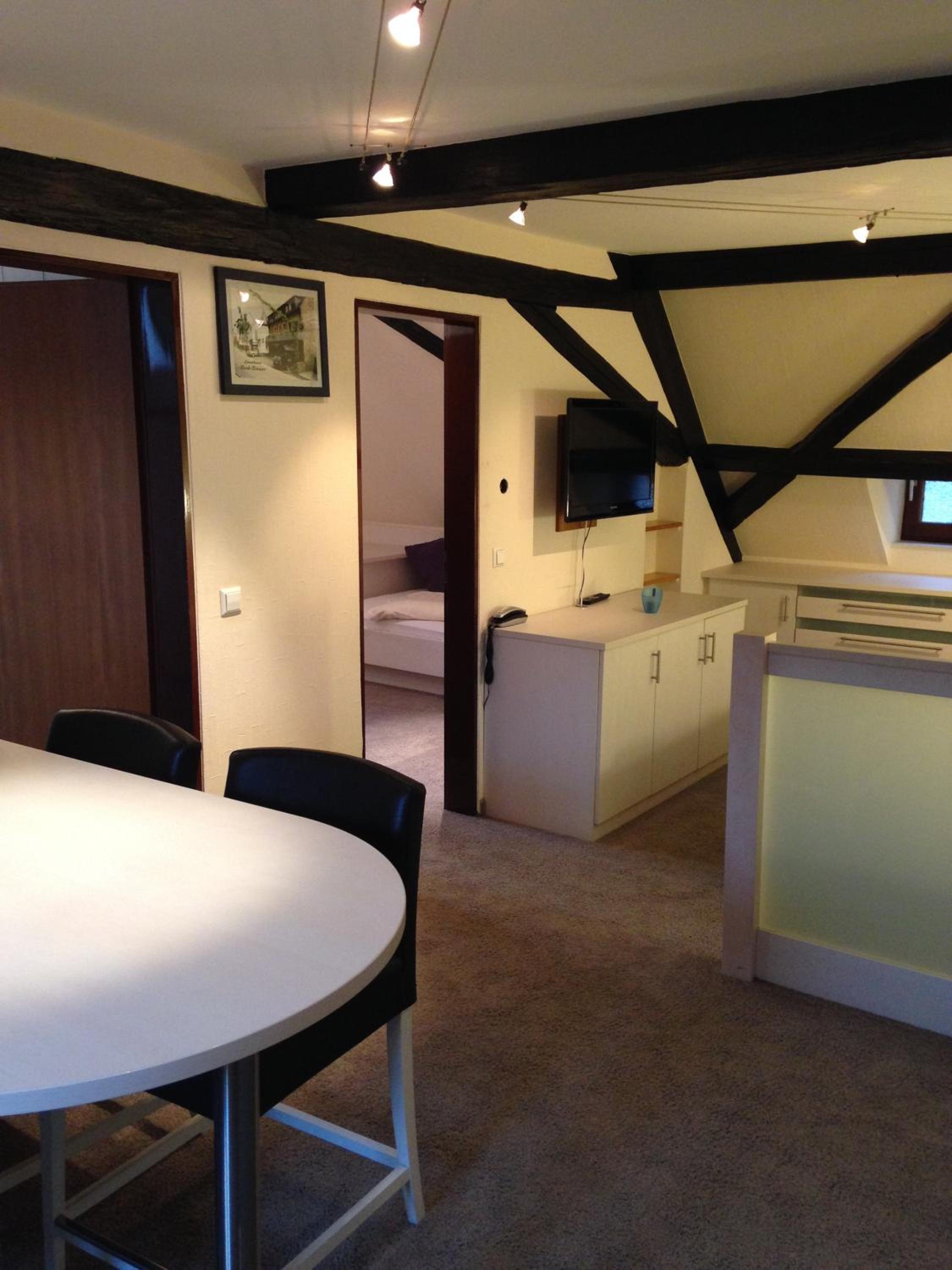 Triple Room with Private Bathroom photo 3