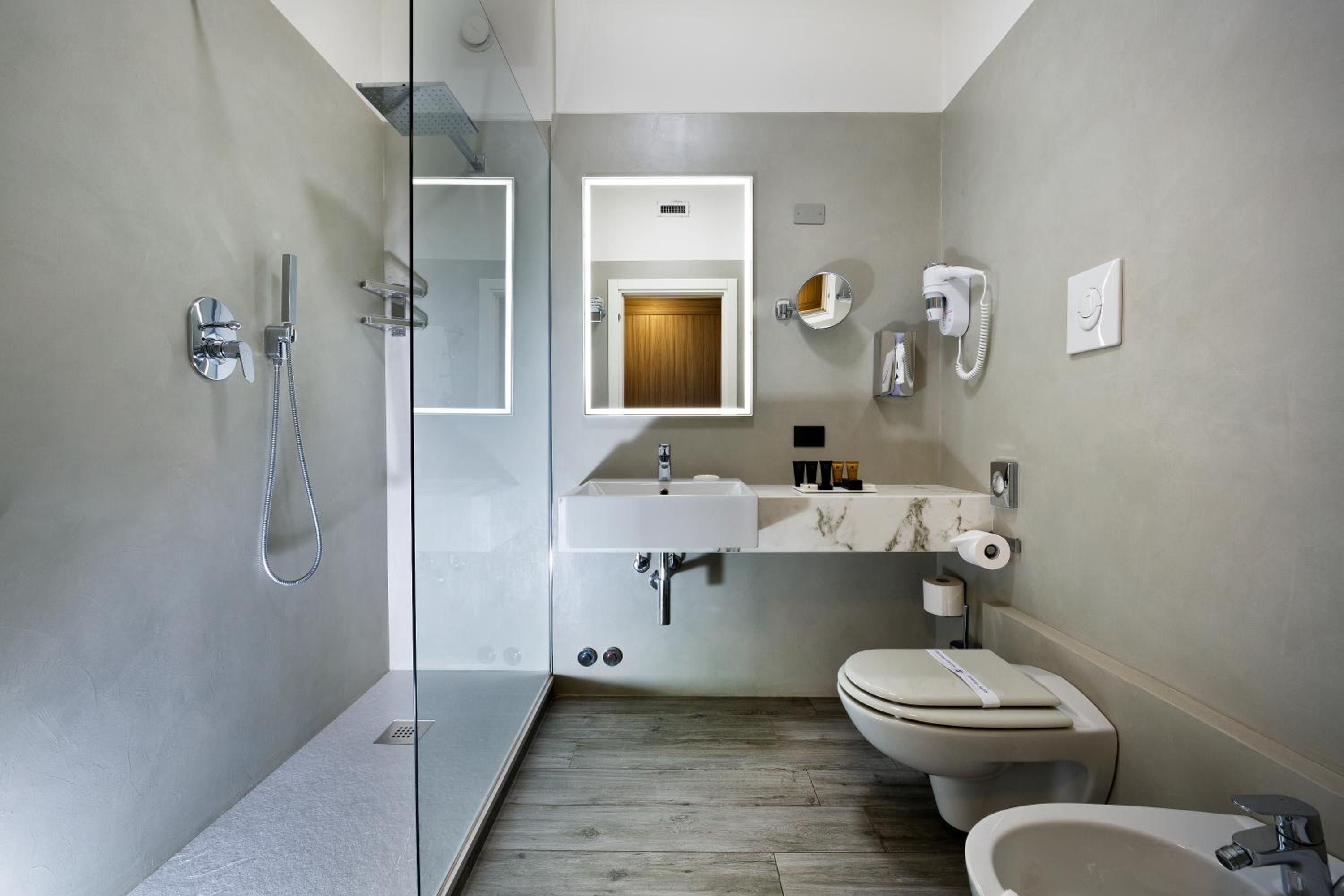 Superior Double Room photo 2