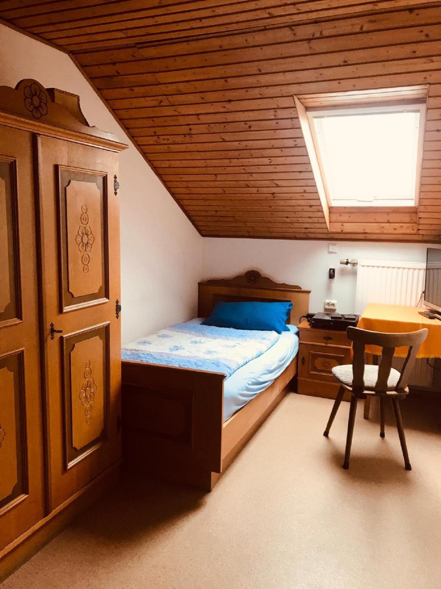 Double Room with Shared Bathroom photo 1