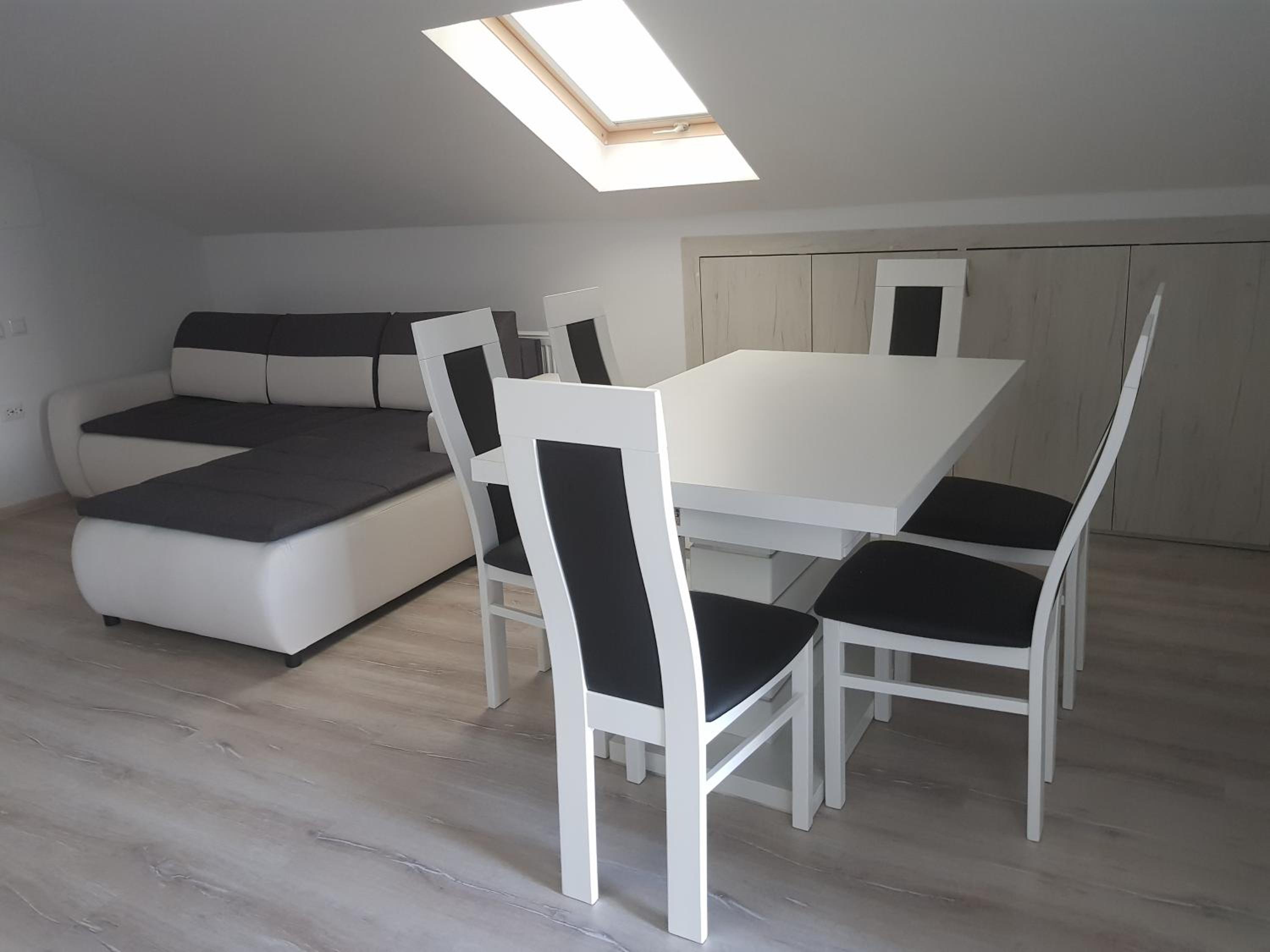 Two-Bedroom Apartment - Photo 13