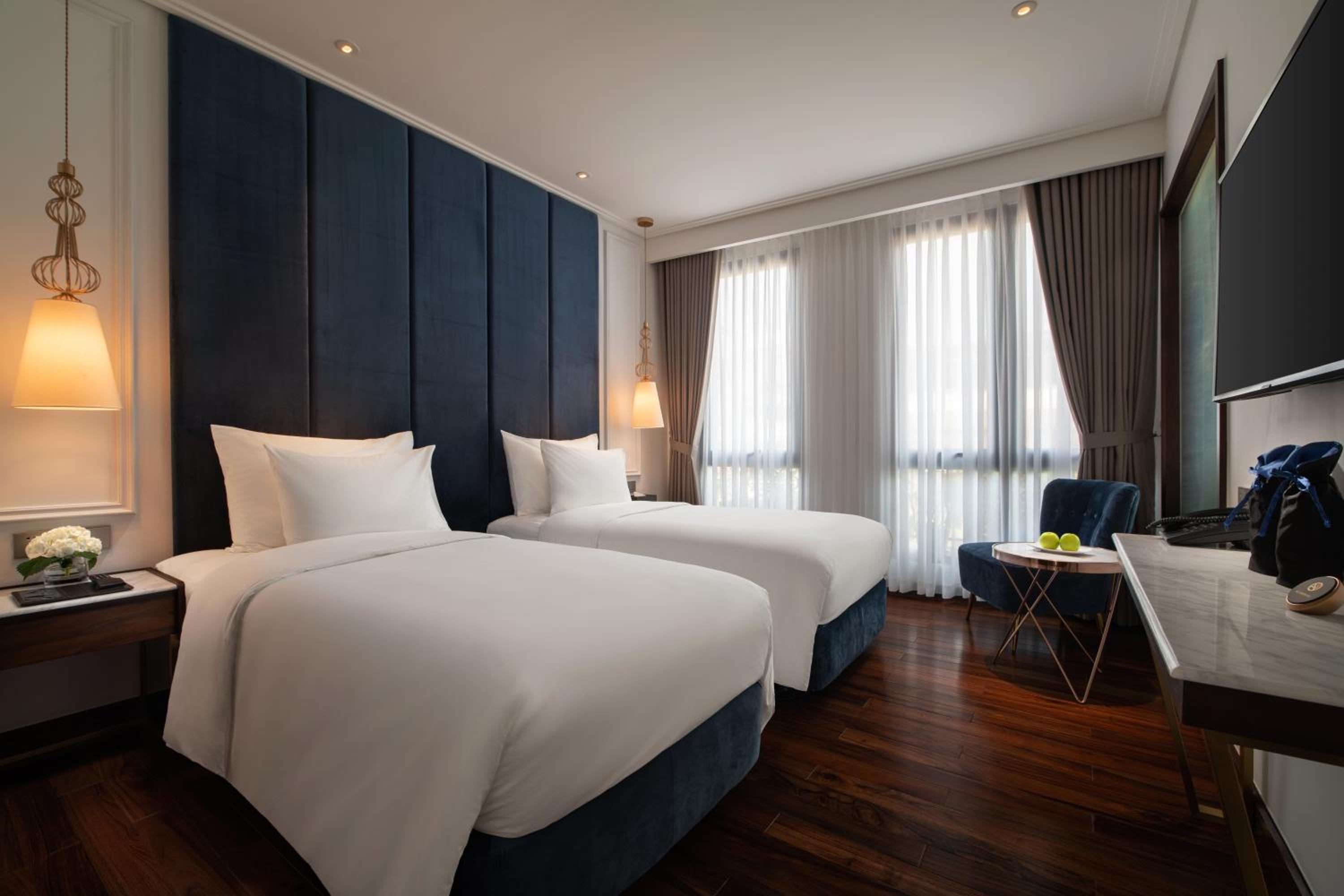 Premier Double or Twin Room with City view