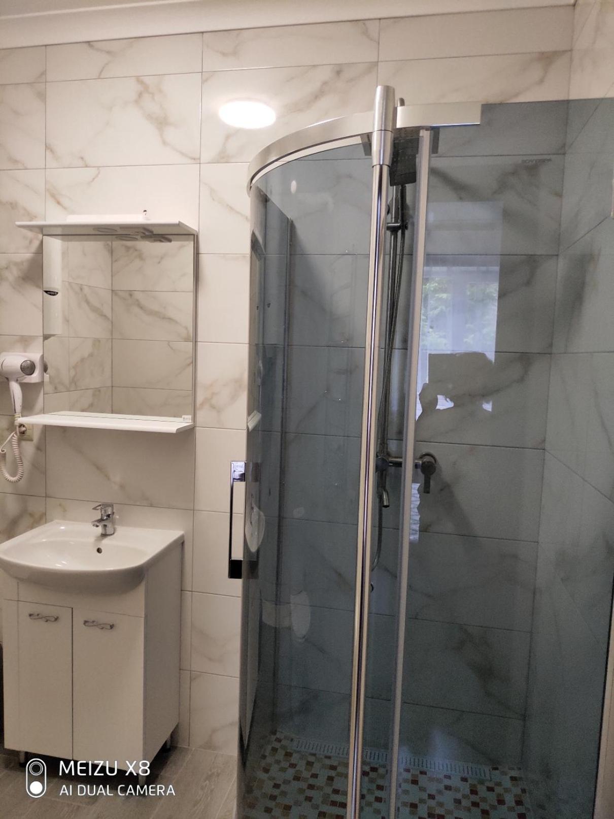 Standard Twin Suite photo 2