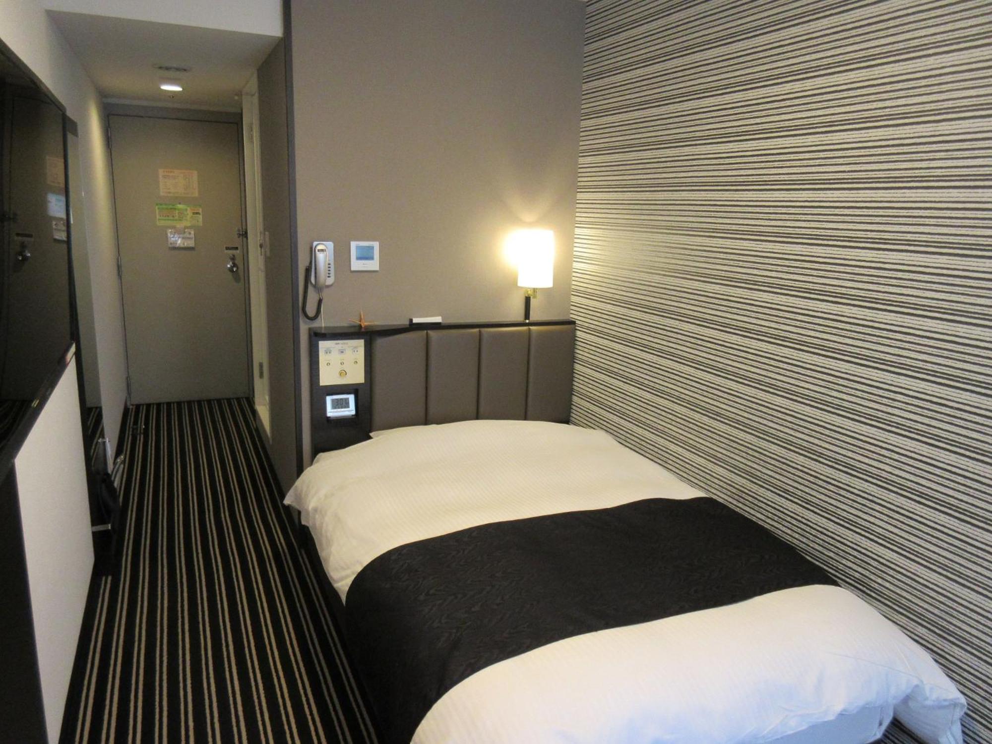 Double Room with Small Double Bed - Room Only - Smoking