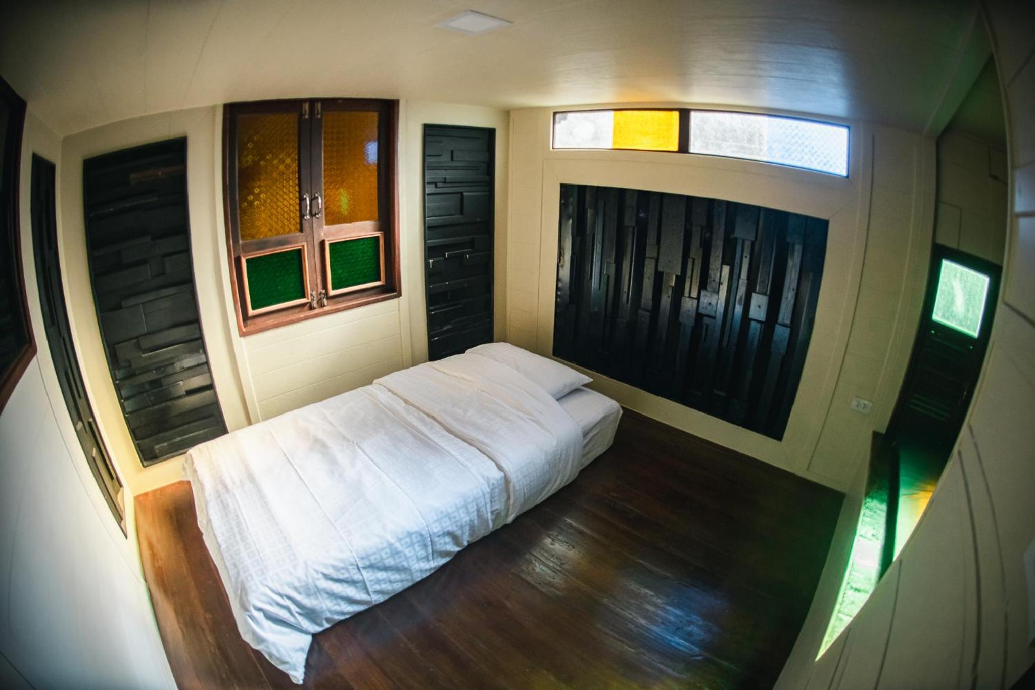 Deluxe Double Room with Extra Bed - Photo 3
