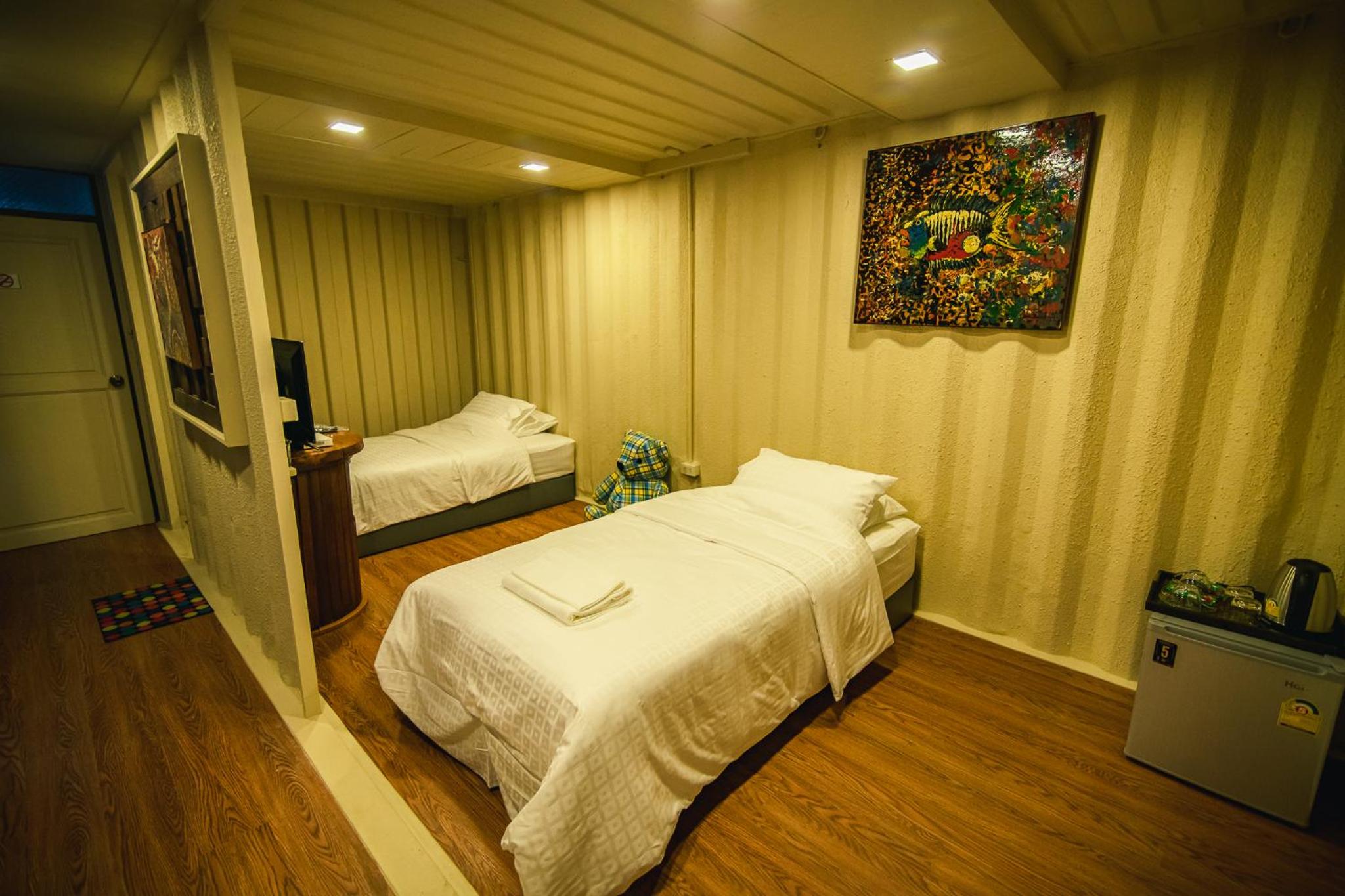 Deluxe Twin Room - Photo 5
