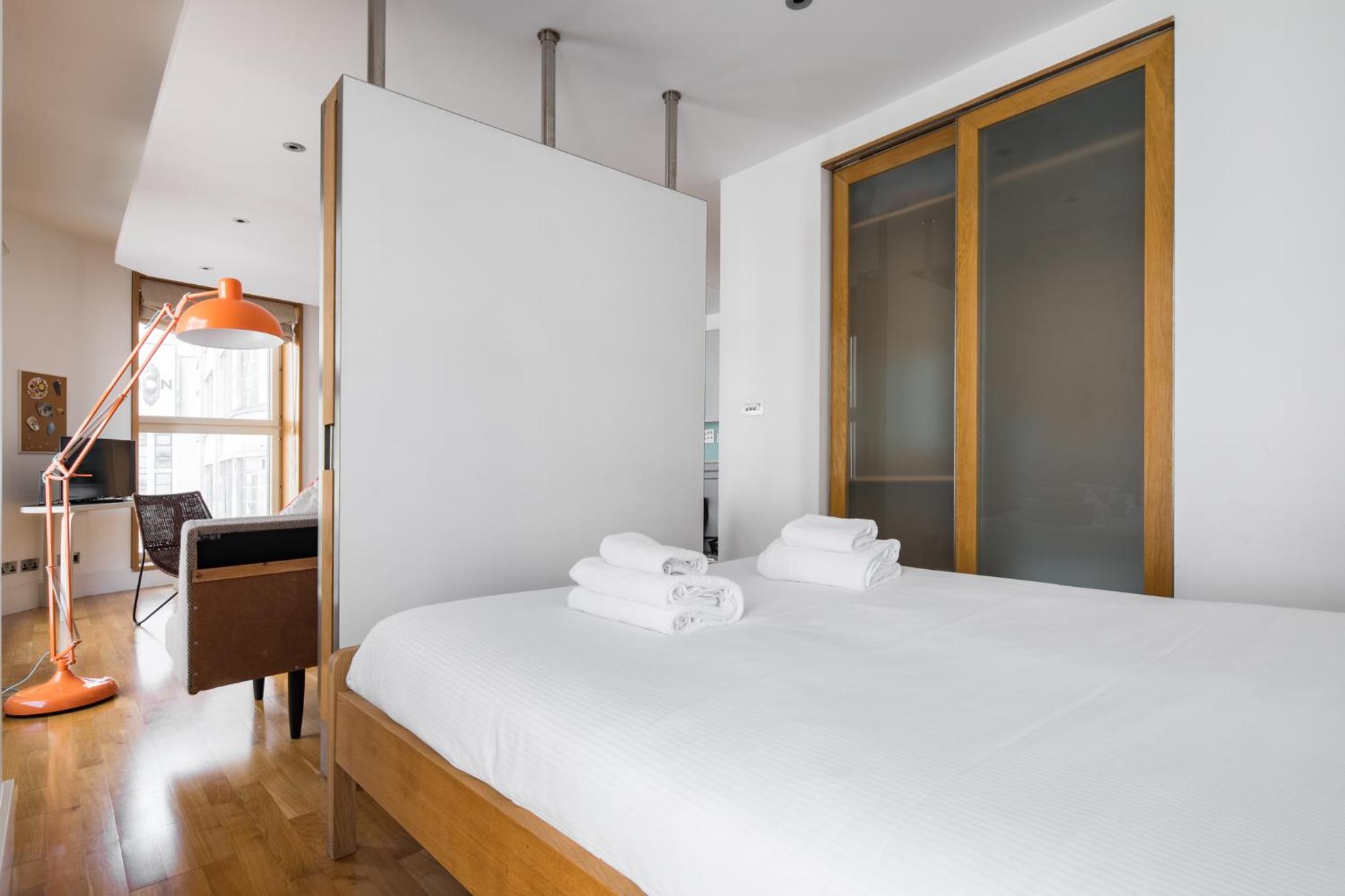 Studio Apartment photo 3