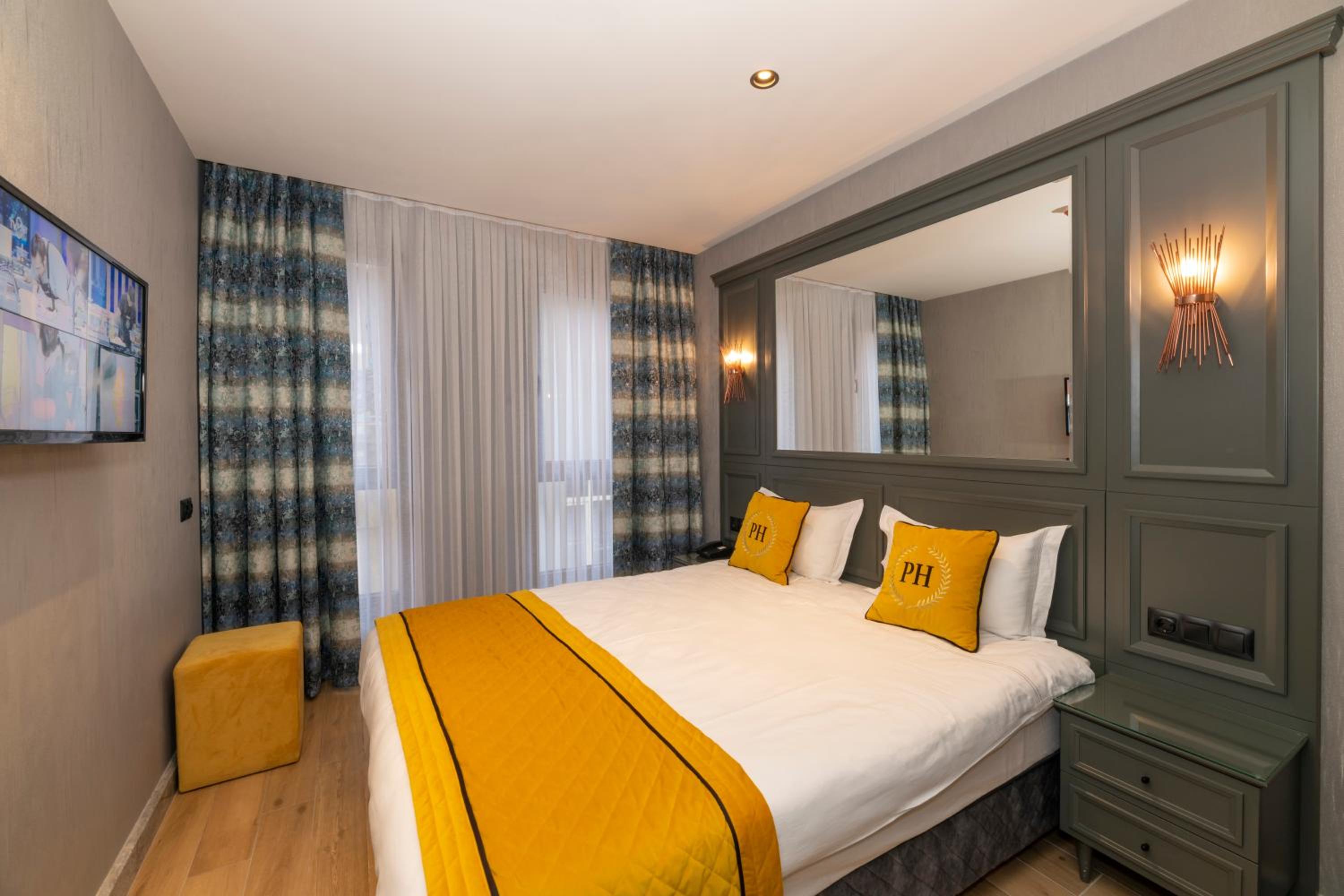 Deluxe Double Room photo 3