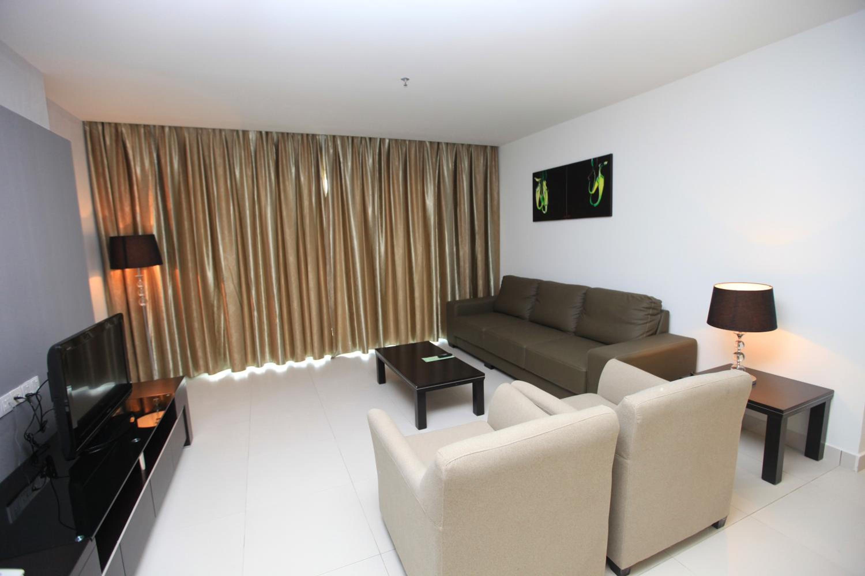 Three-Bedroom Apartment - Photo 1