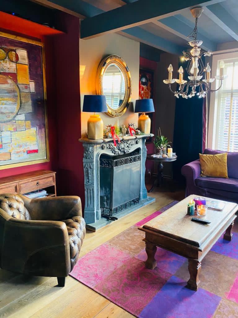 One-Bedroom Apartment - Photo 7