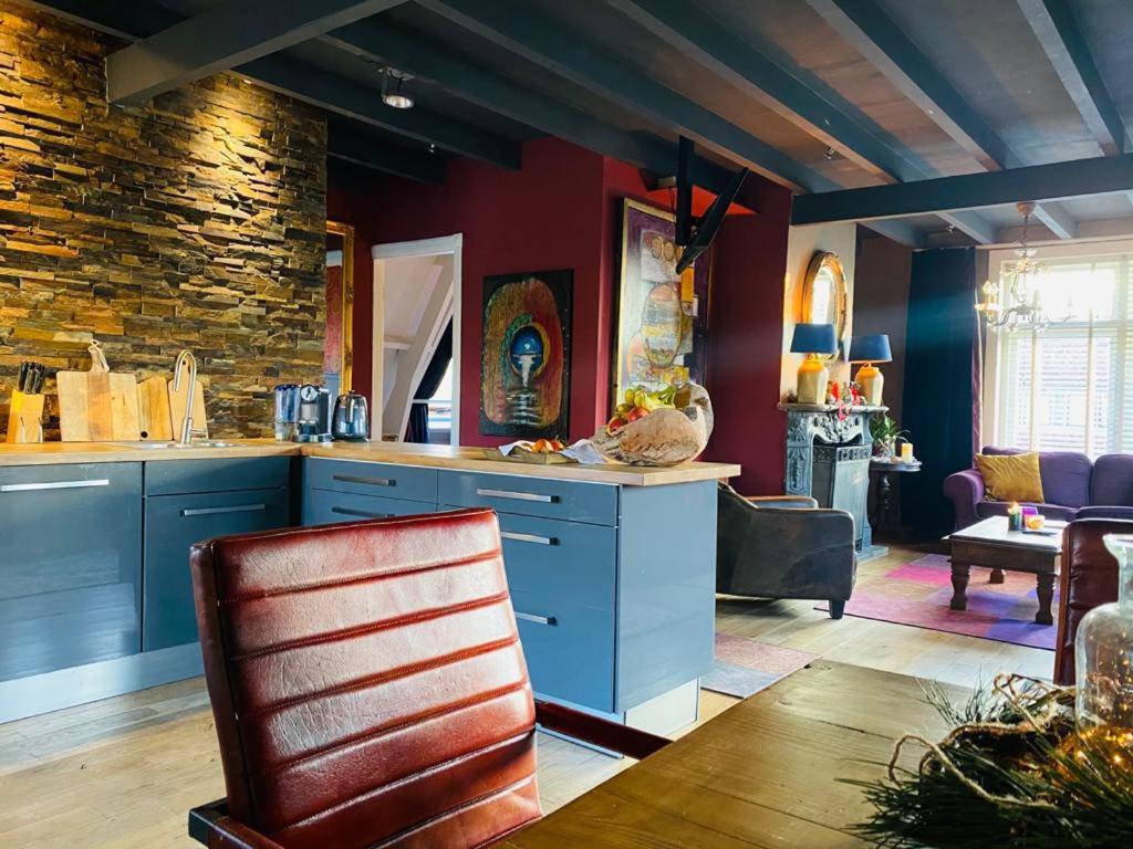 One-Bedroom Apartment - Photo 18