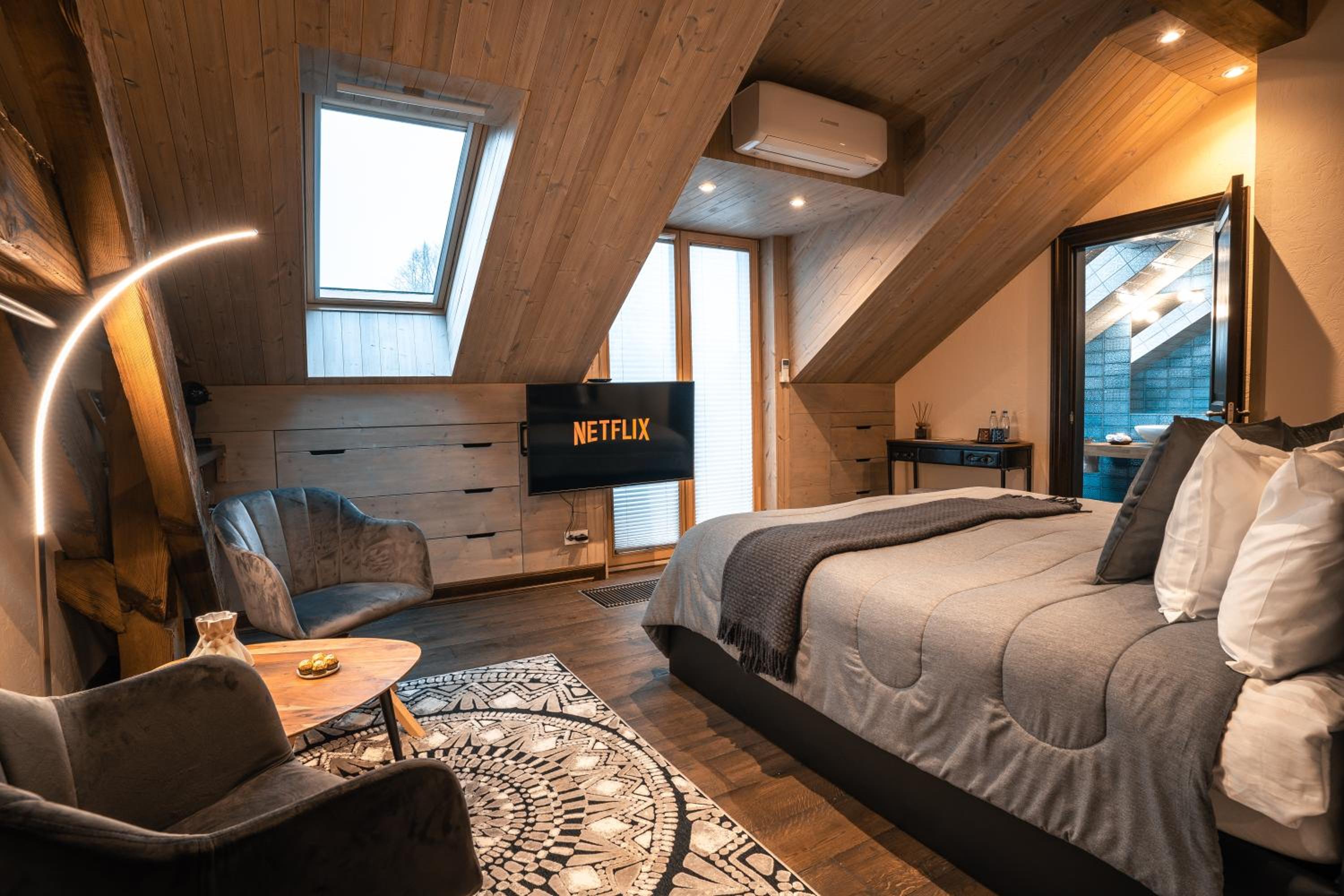 Suite with River View photo 2