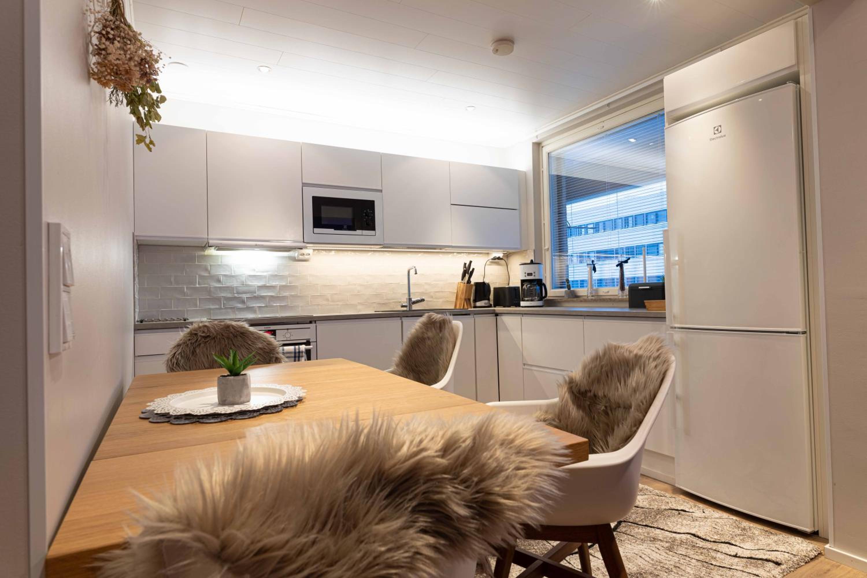 Two-Bedroom Apartment - Photo 10