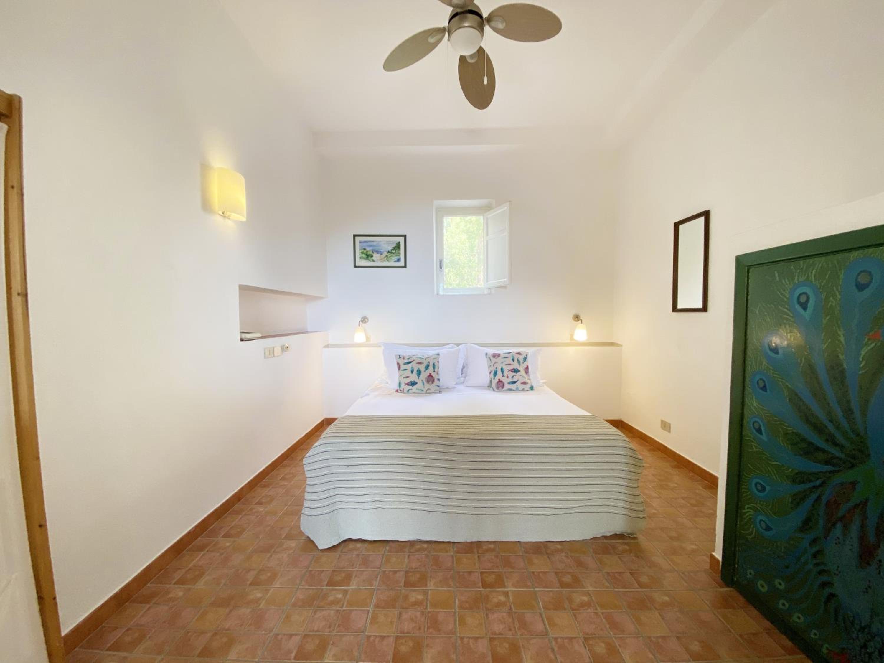 Studio with Patio and Garden View photo 1