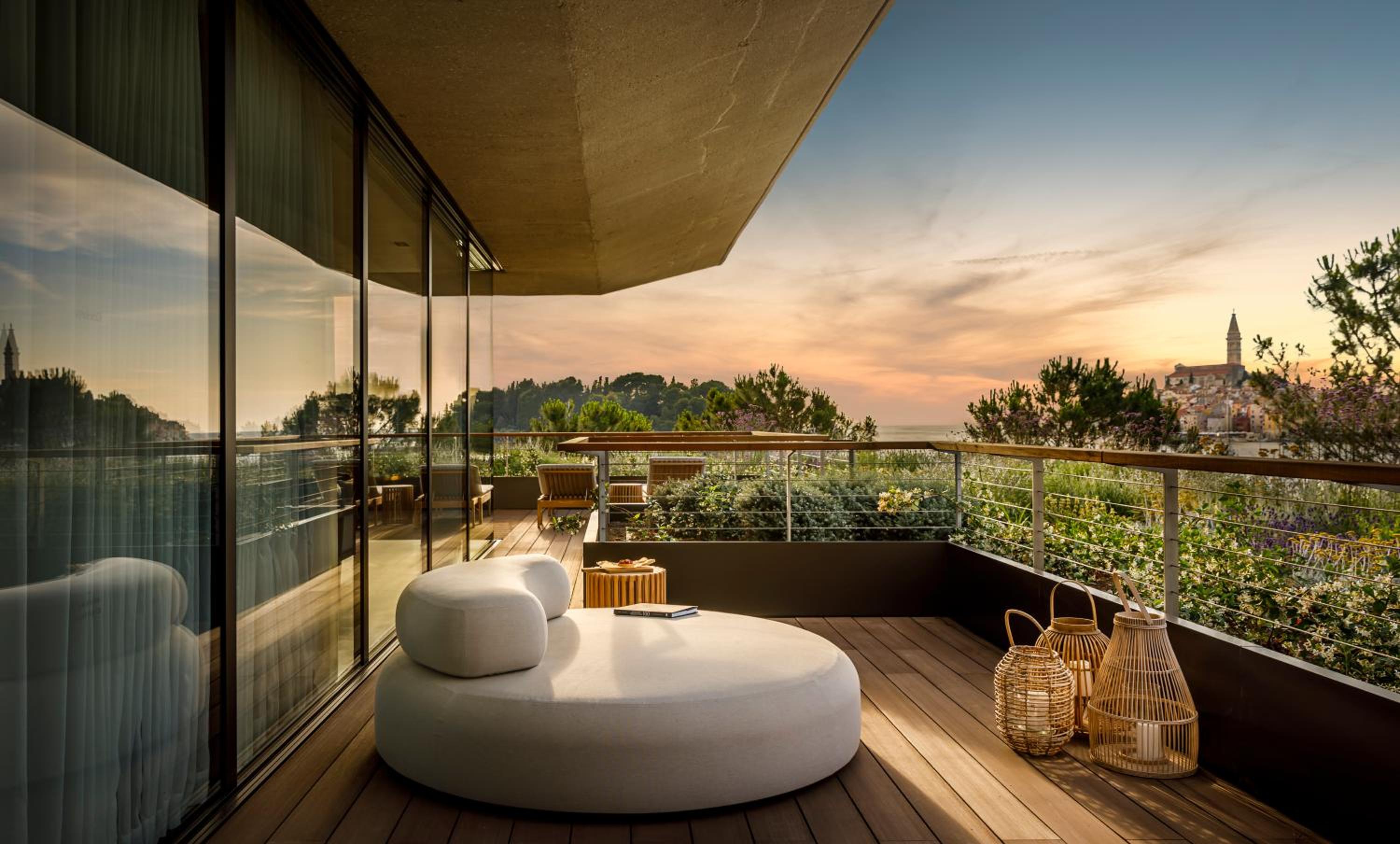 Signature Suite (Non Smoking)