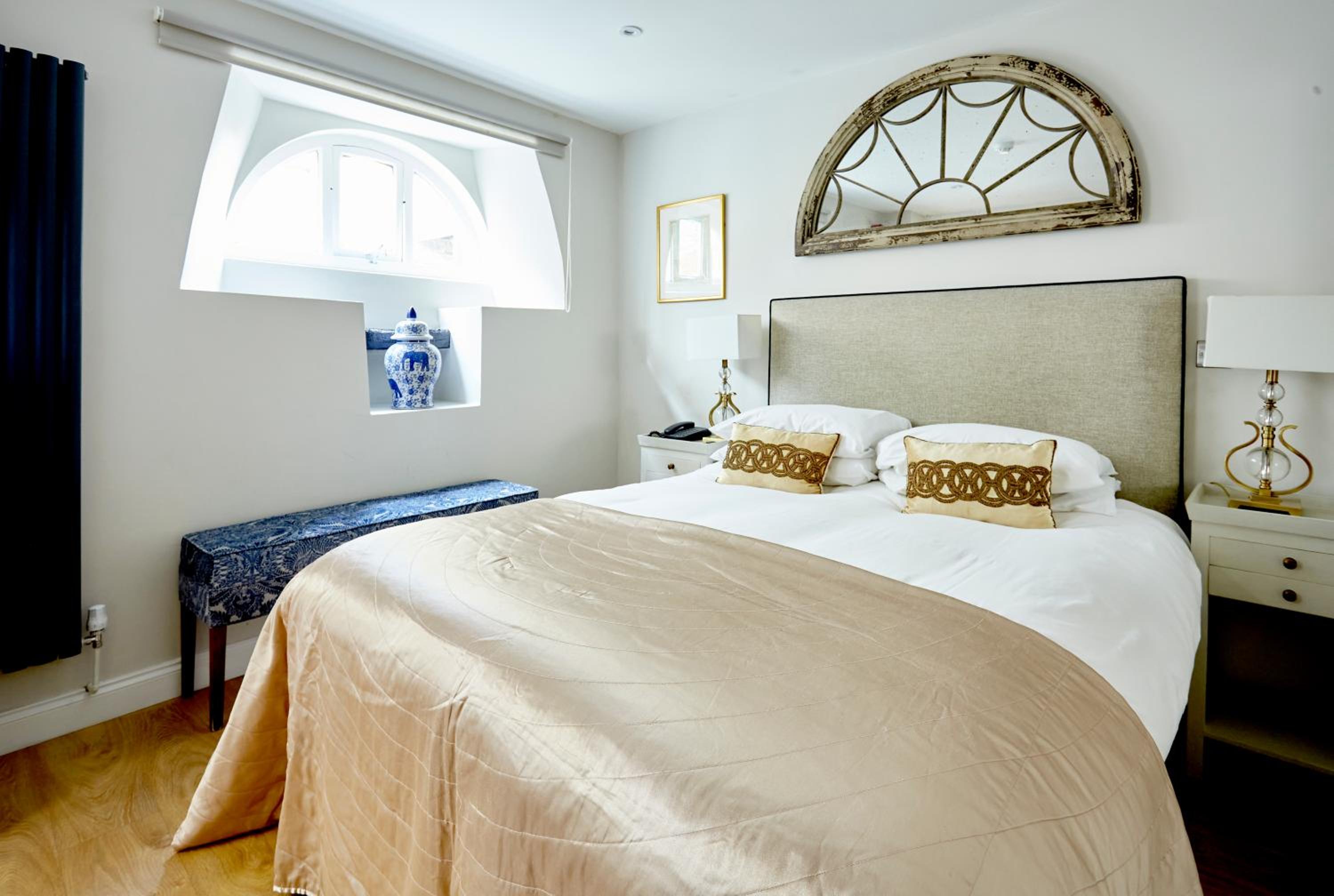 Standard Double  Room - Photo 2