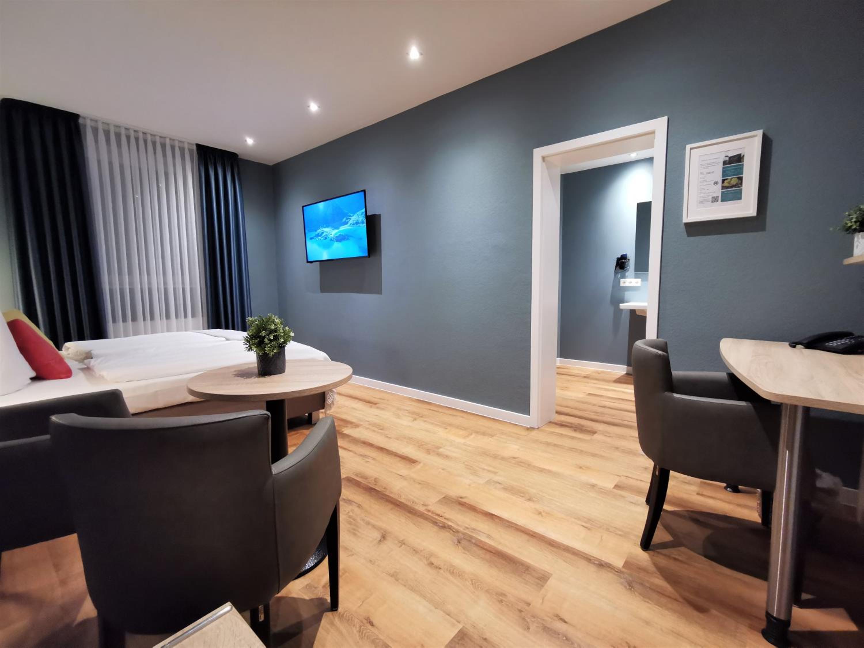 Double or Twin Room - Photo 7