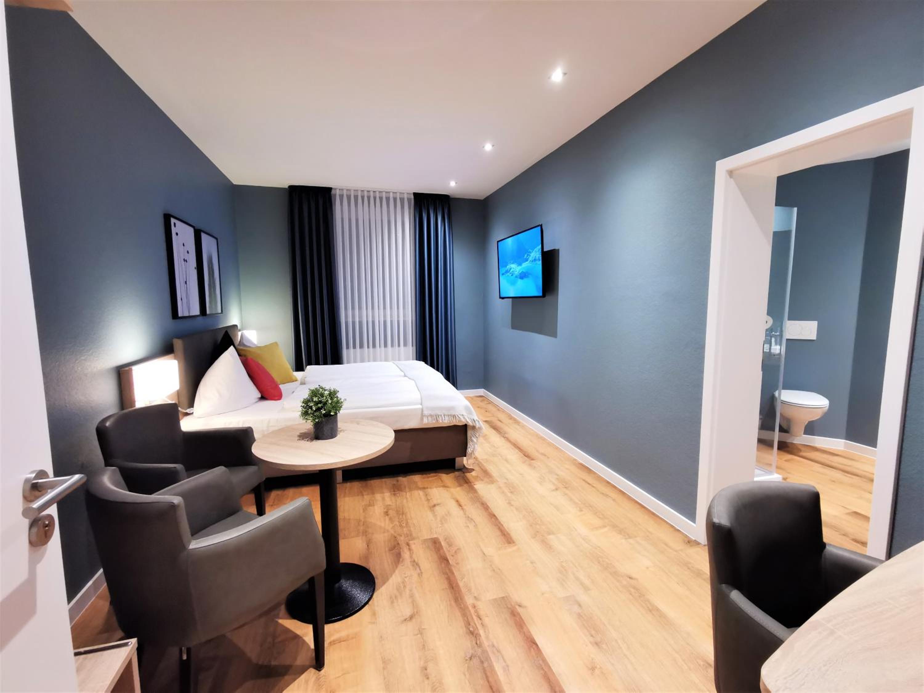 Double or Twin Room - Photo 2