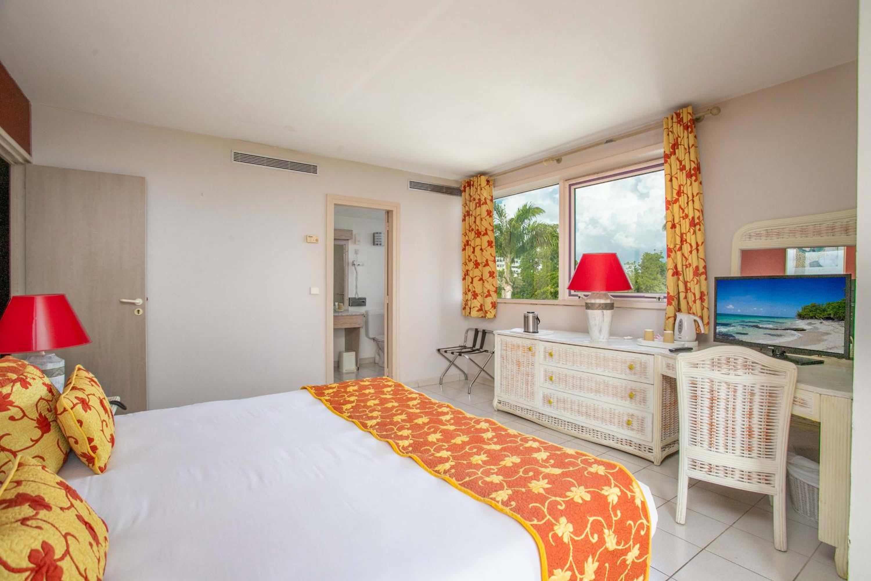 Superior Room - Photo 3