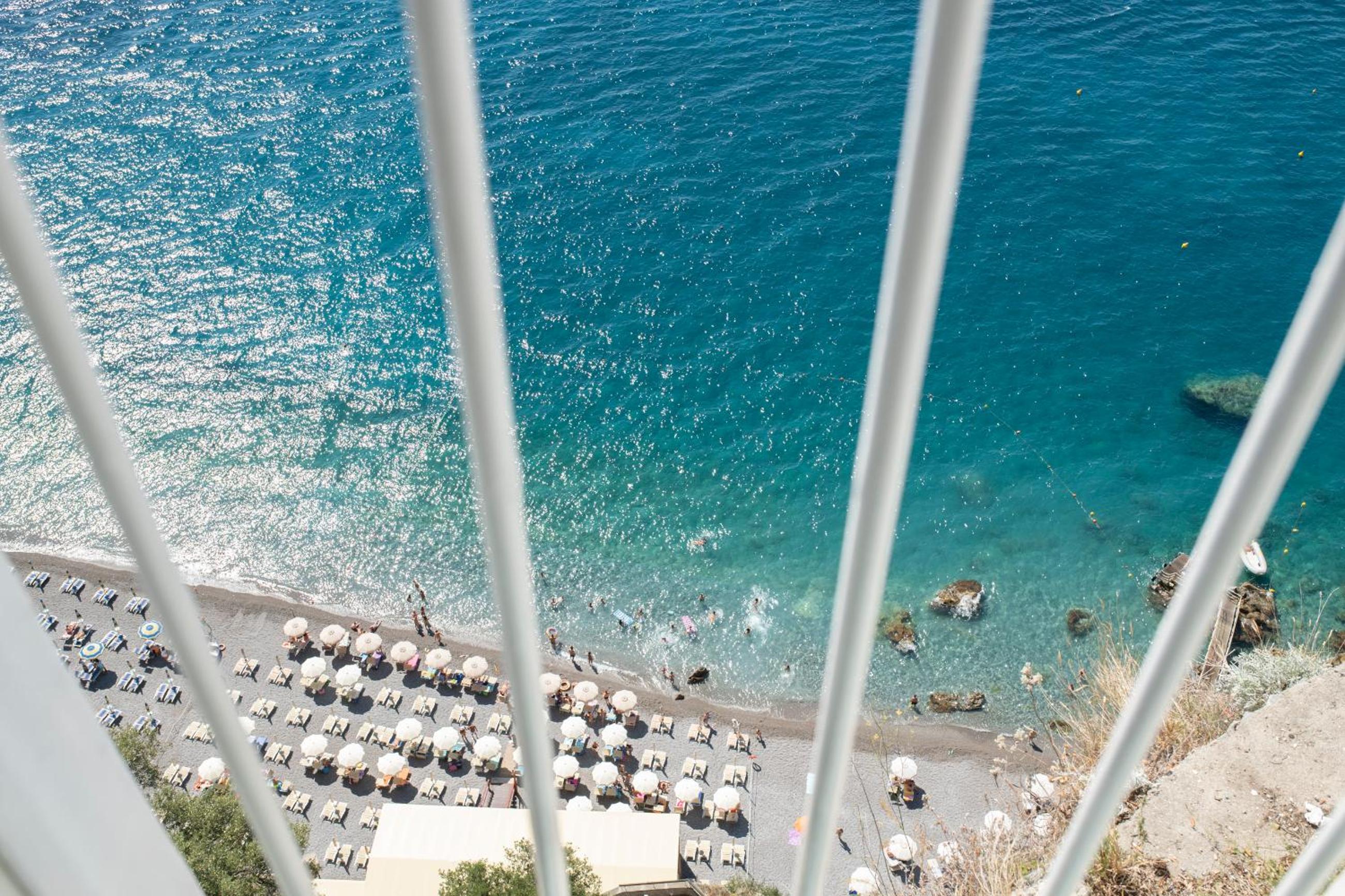 Superior Double Room with Sea View - Photo 20