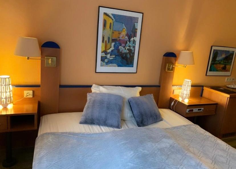 Double Room - Photo 2