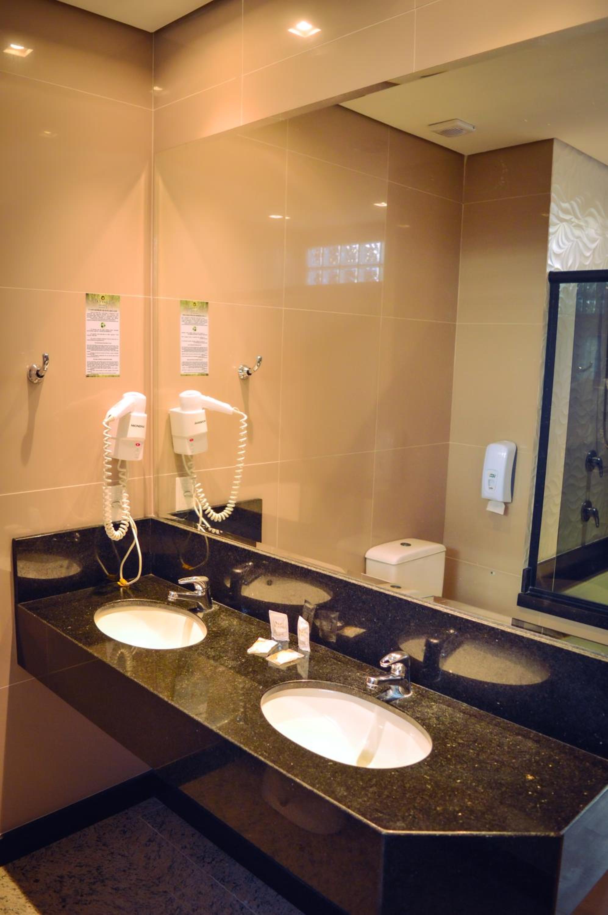Family Suite photo 3