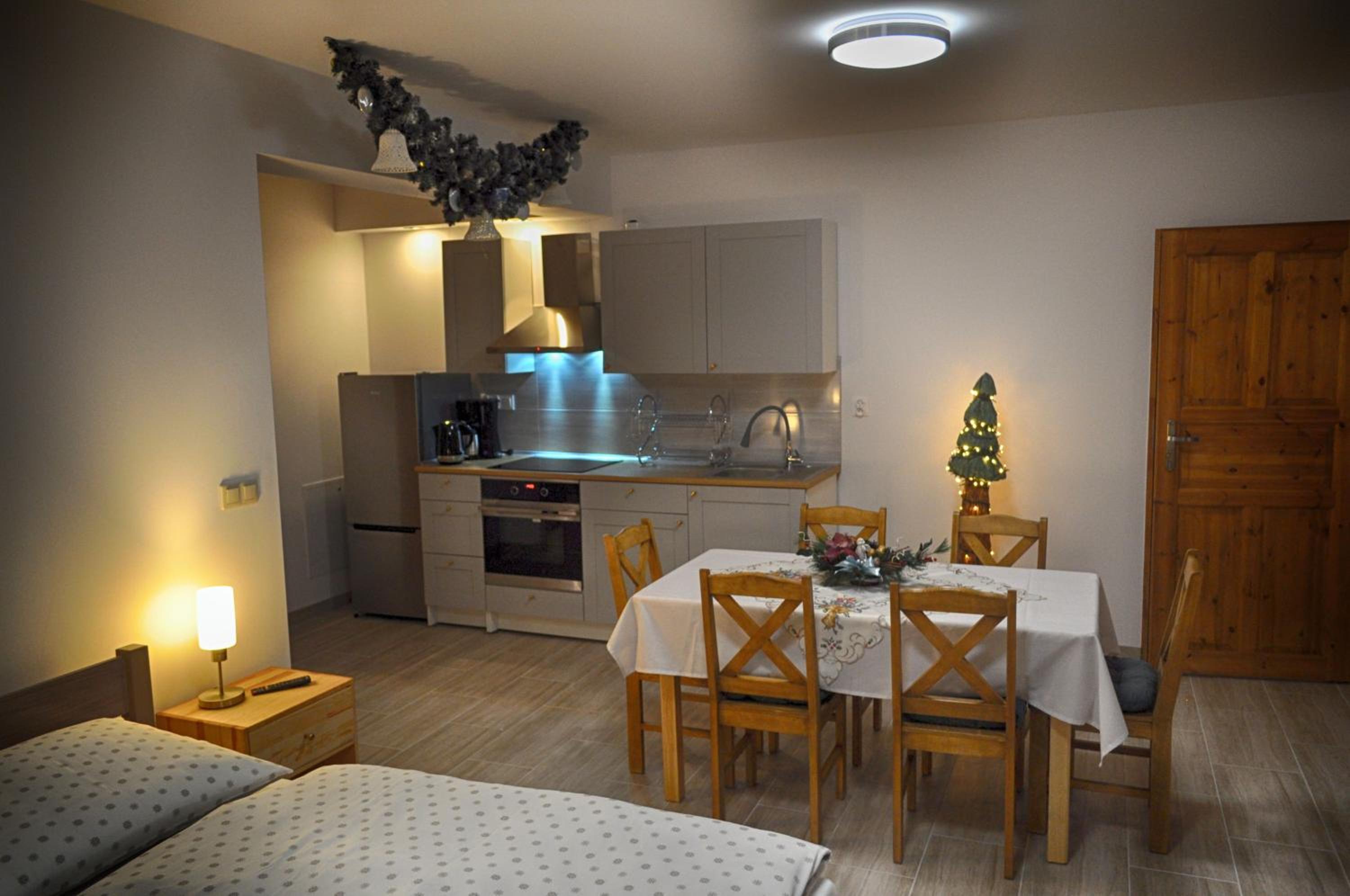 Apartment with Terrace - Photo 43