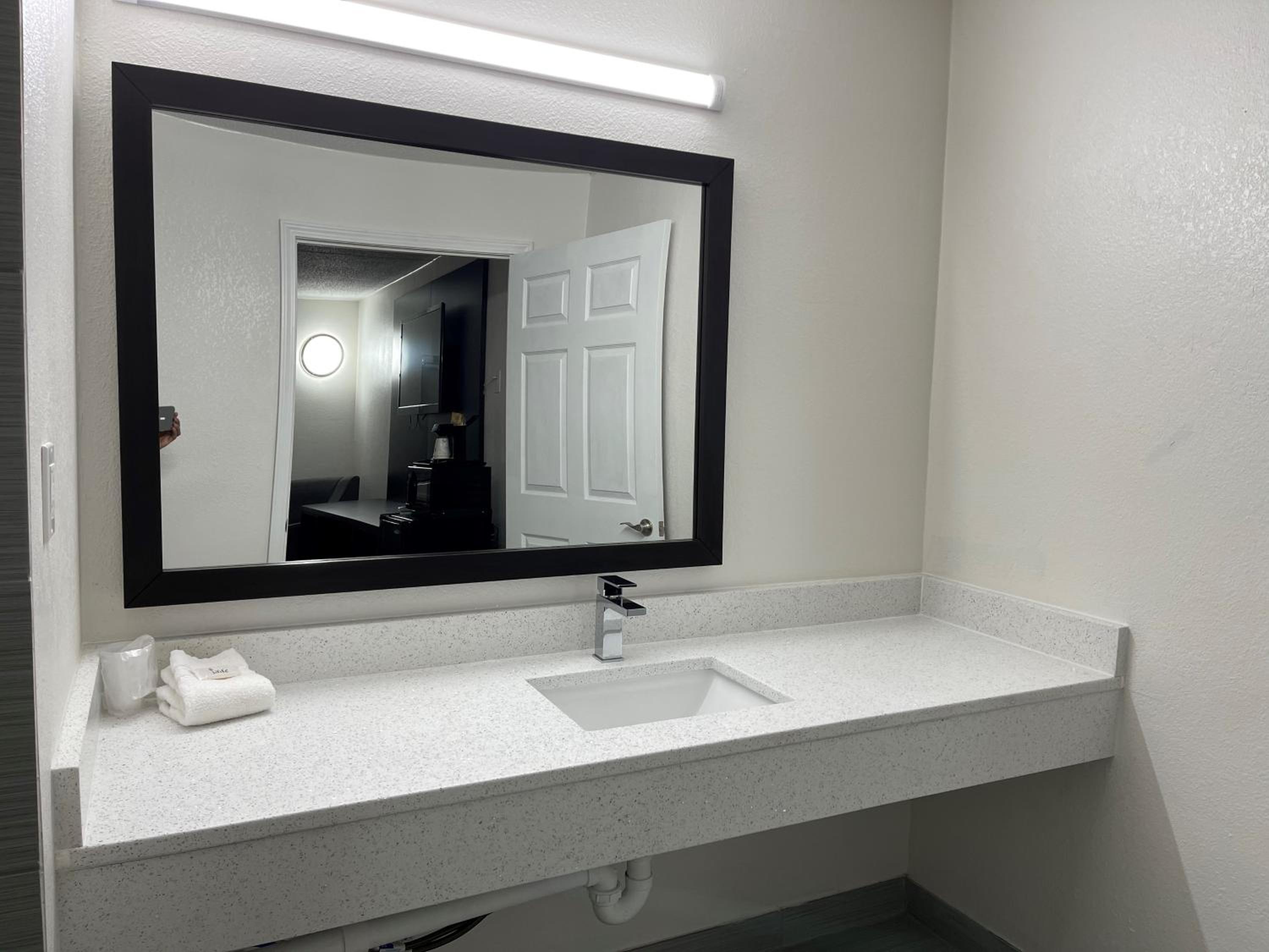 Days Inn by Wyndham Calhoun GA I-75 and US-41, Foto 5