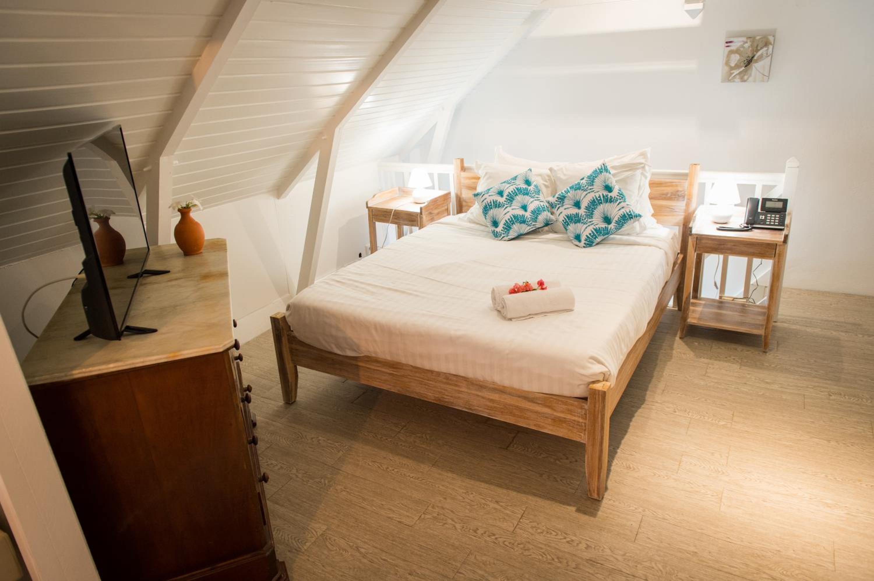 Triple Room With Garden View