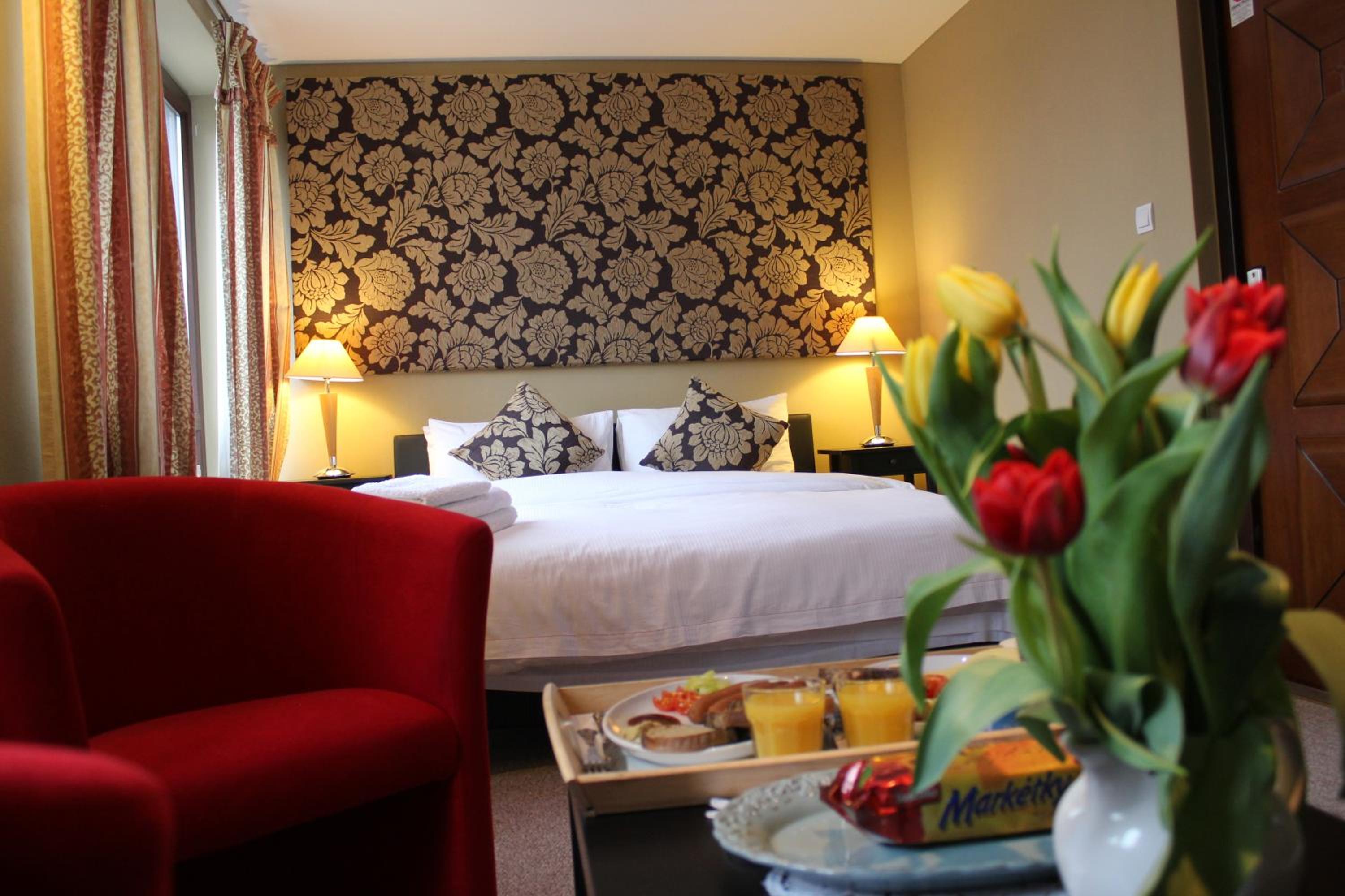 Double Room with Balcony photo 2