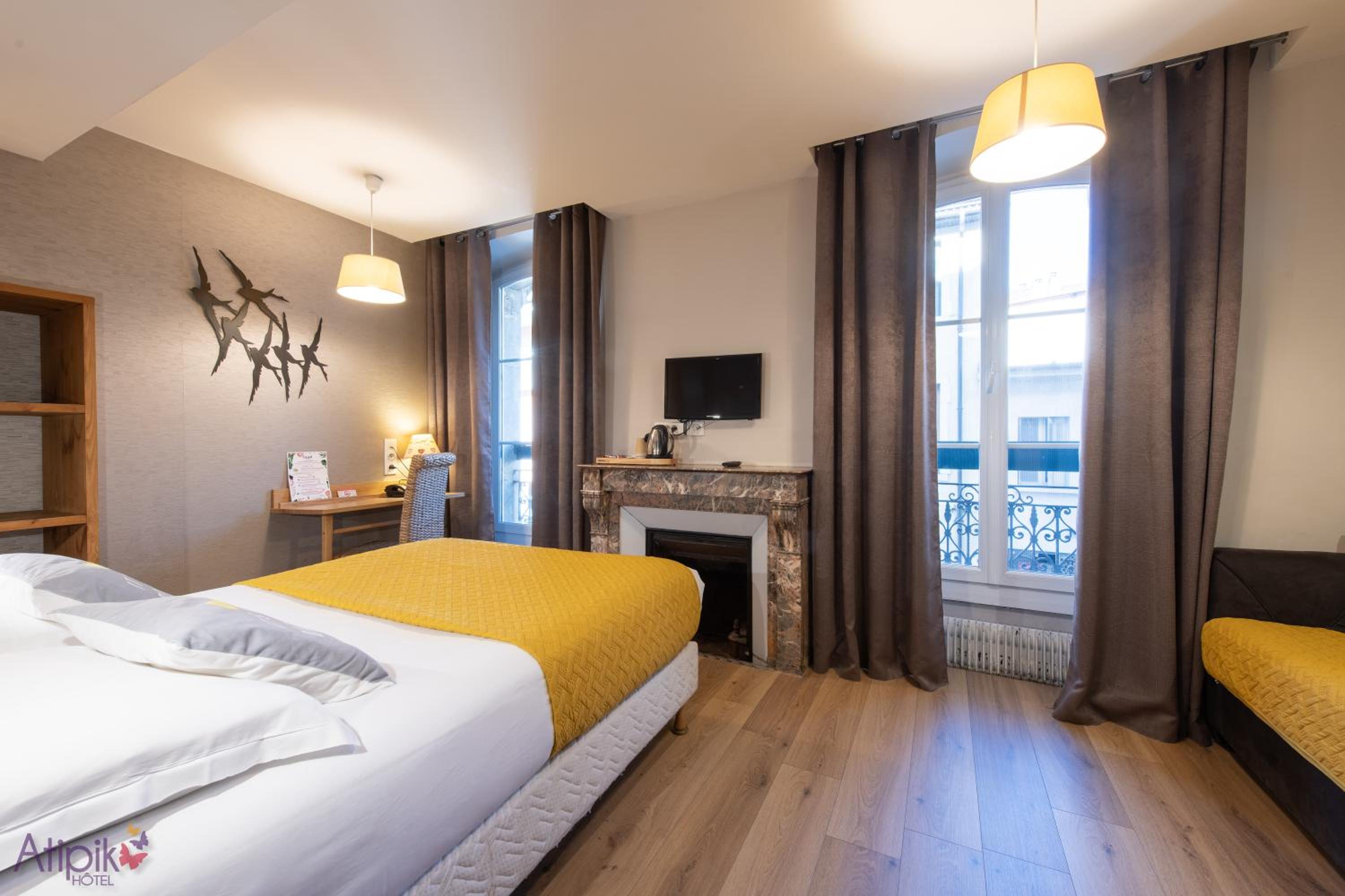 Triple Room - 52 ft²