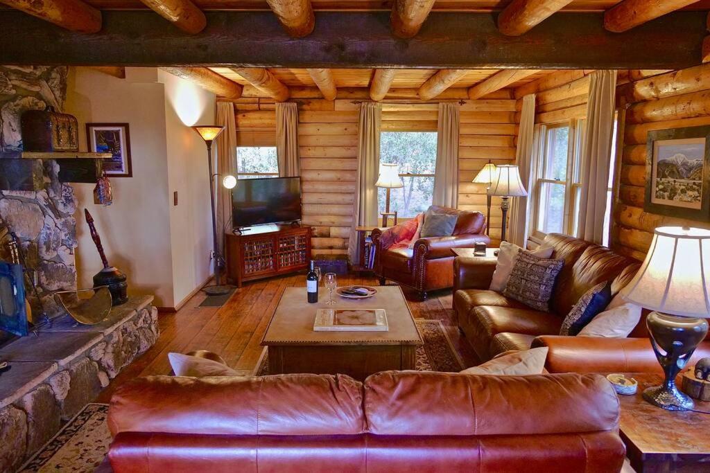 Three-Bedroom Holiday Home  photo 2