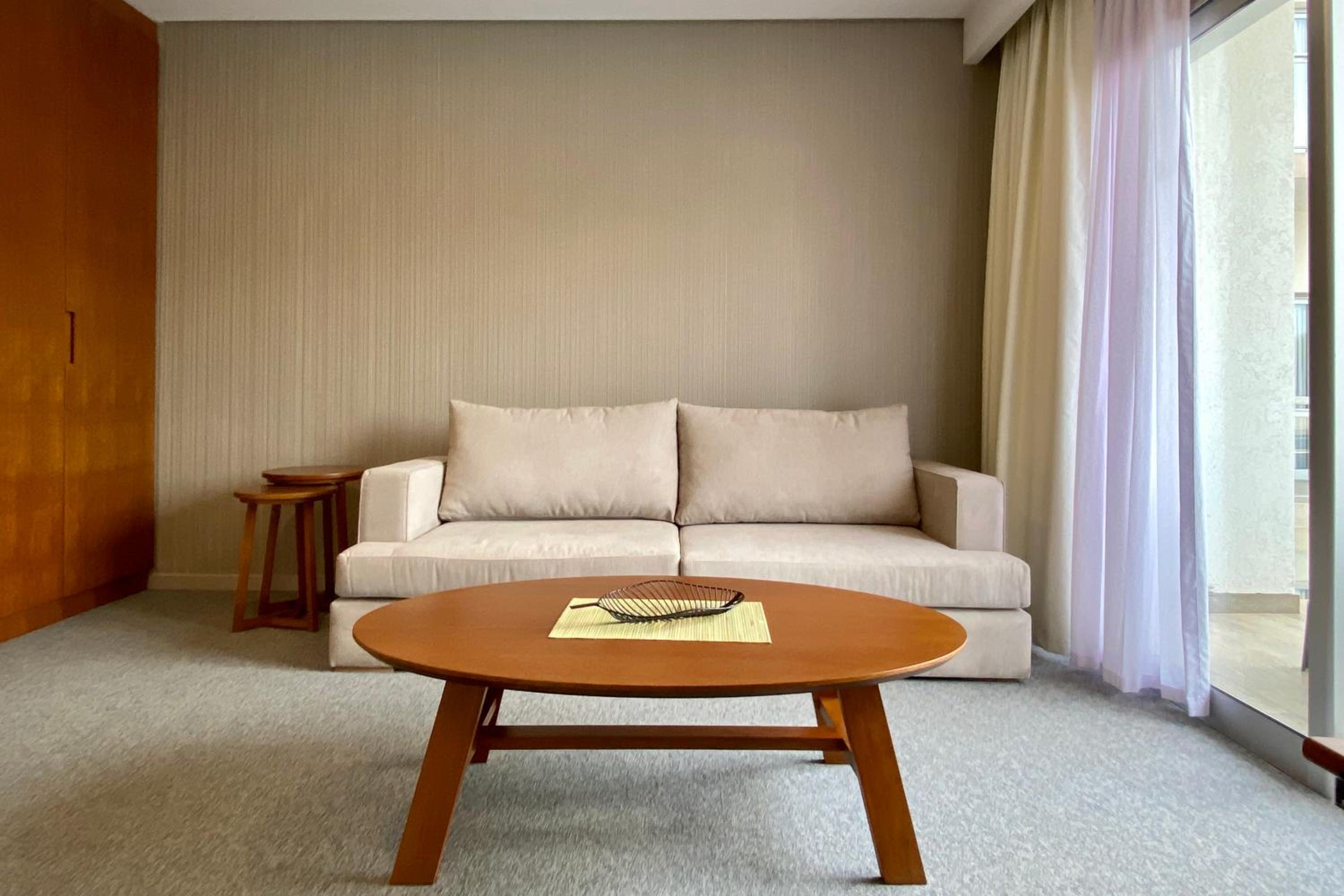 King Suite with Pool View photo 3