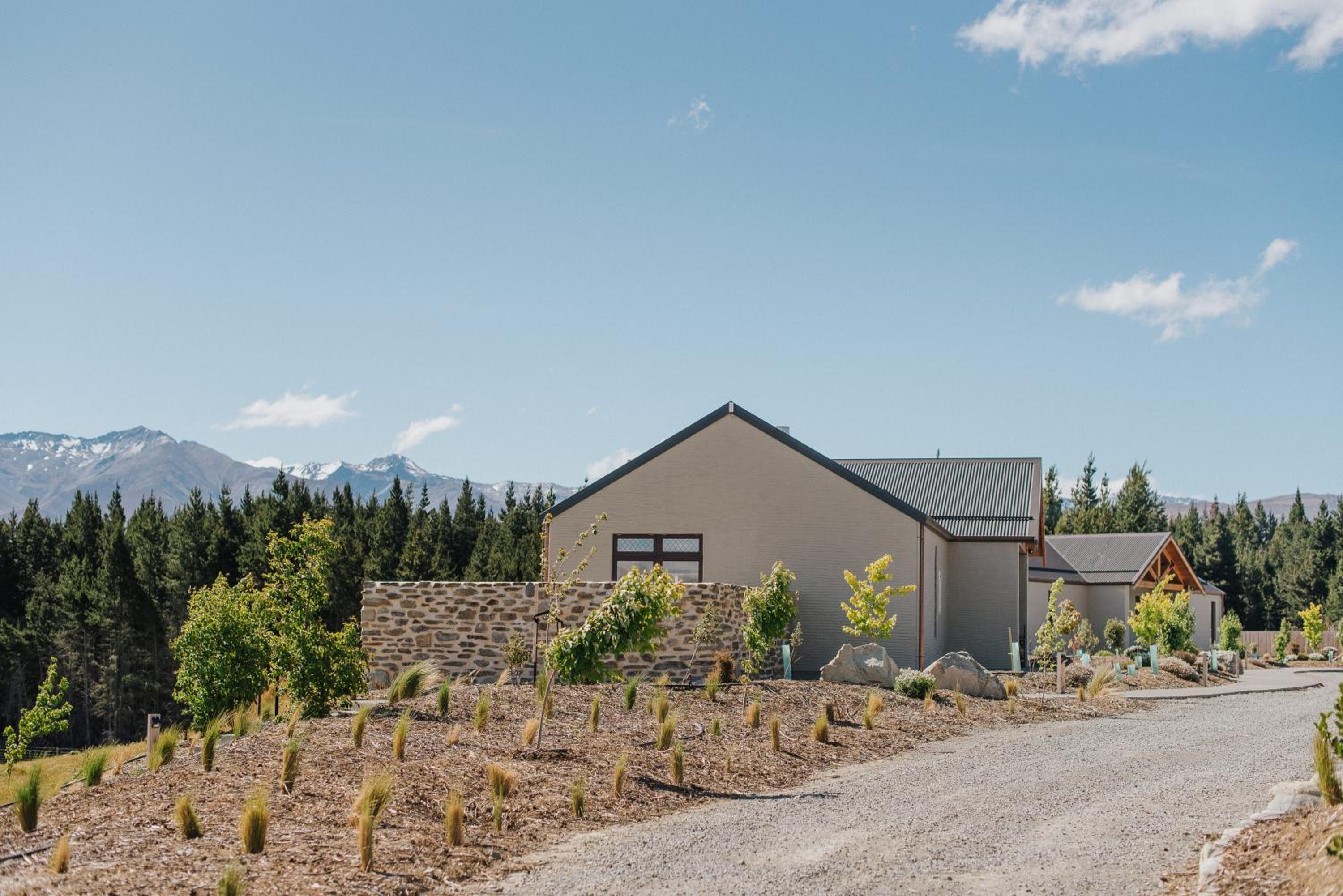 1-bedroom Villa Matariki – Stunning Ben Ohau Mountain Range View photo 2
