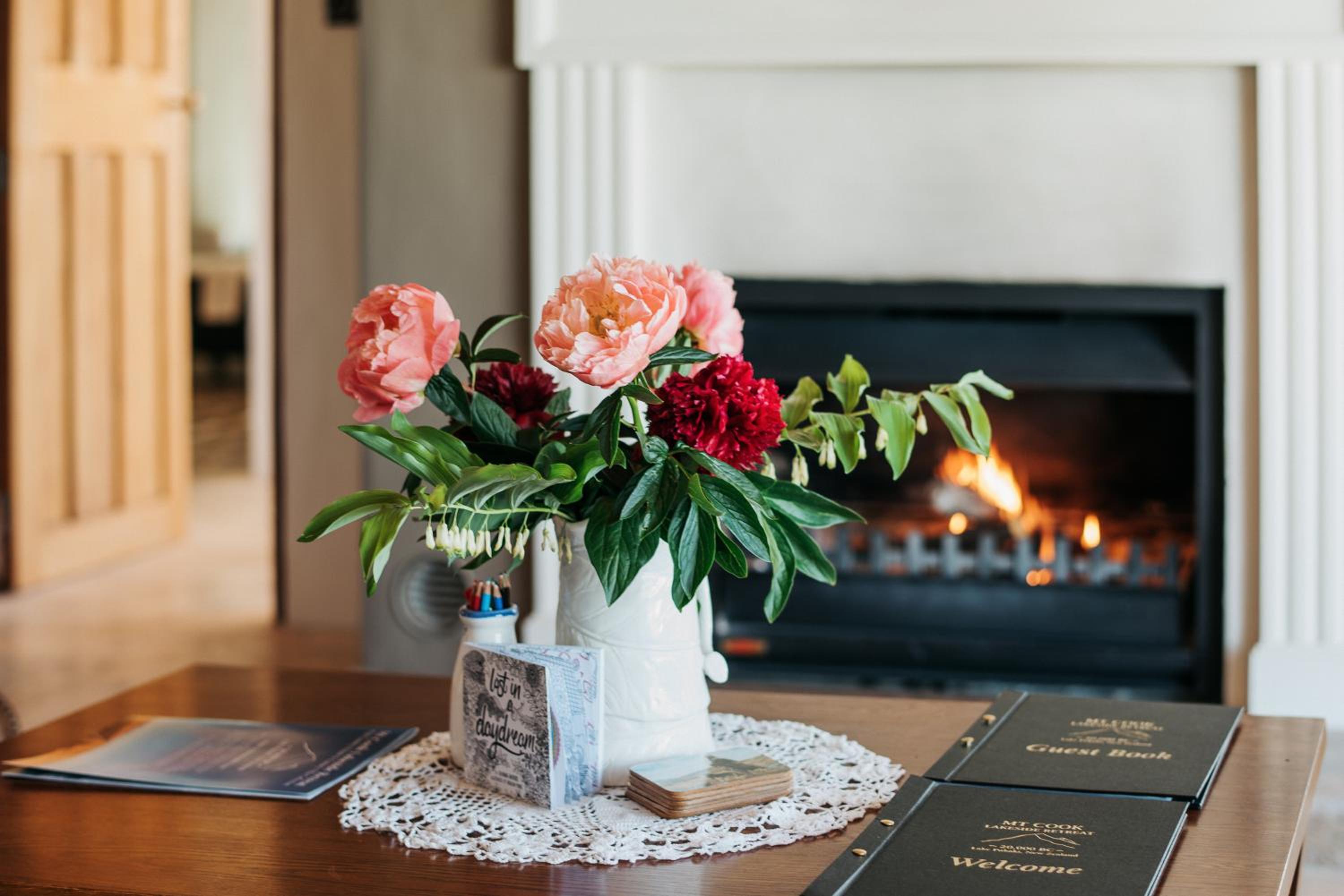 1-bedroom Ashley Mackenzie Villa – Stunning views of Lake Pukaki & Mt Cook photo 1