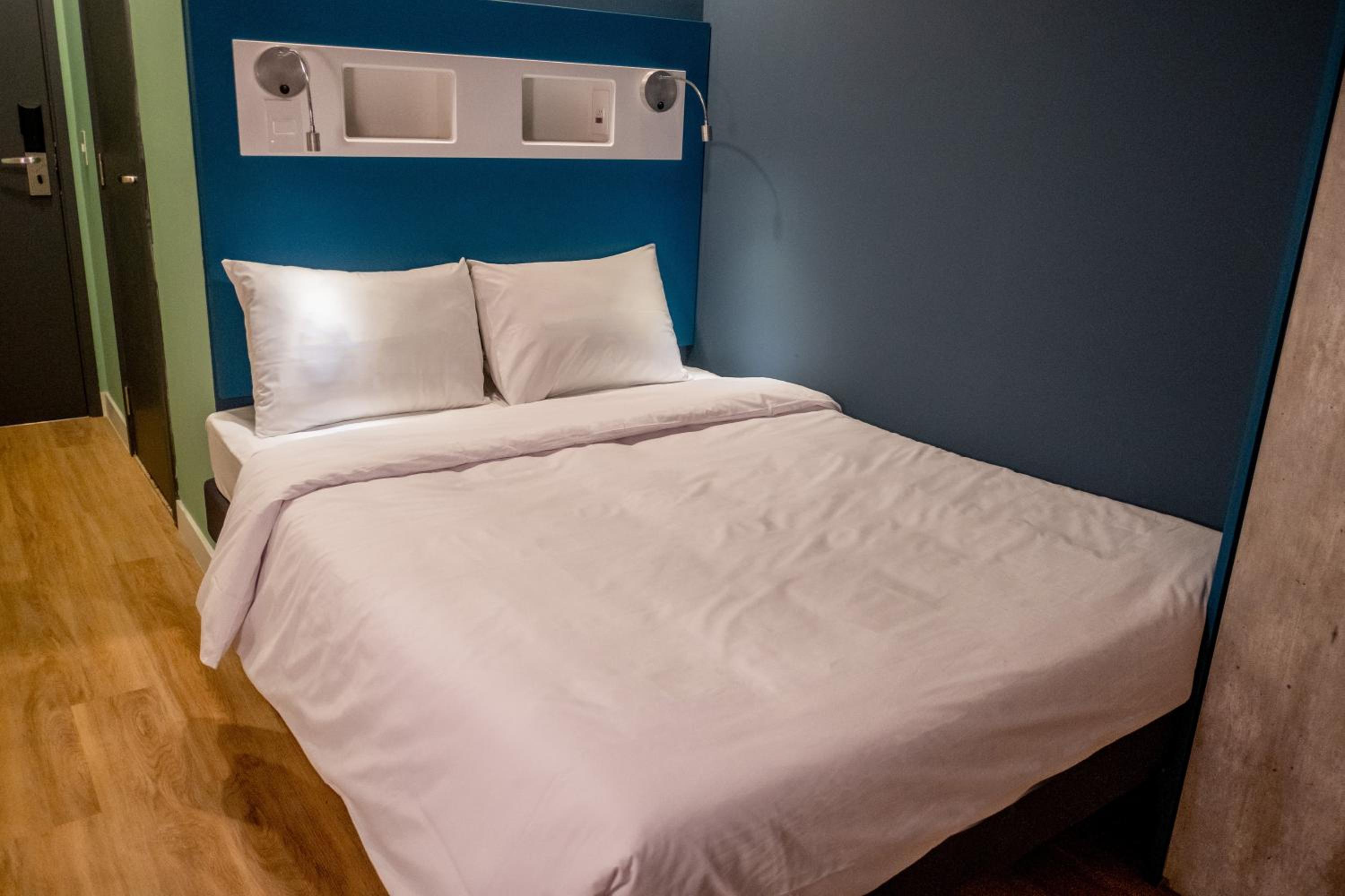 Standard Double Room - Photo 4