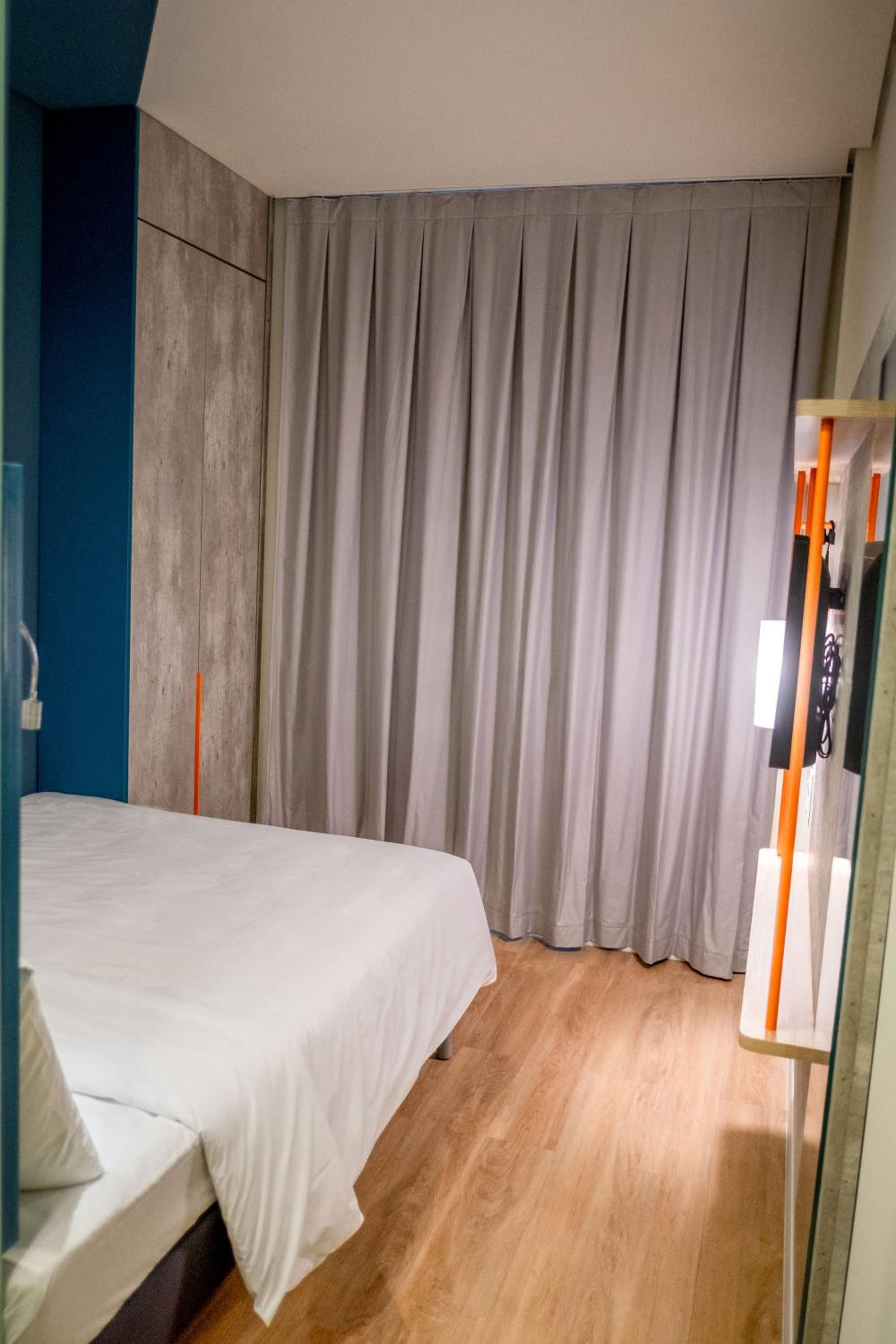 Standard Double Room with Single Bed - Photo 2
